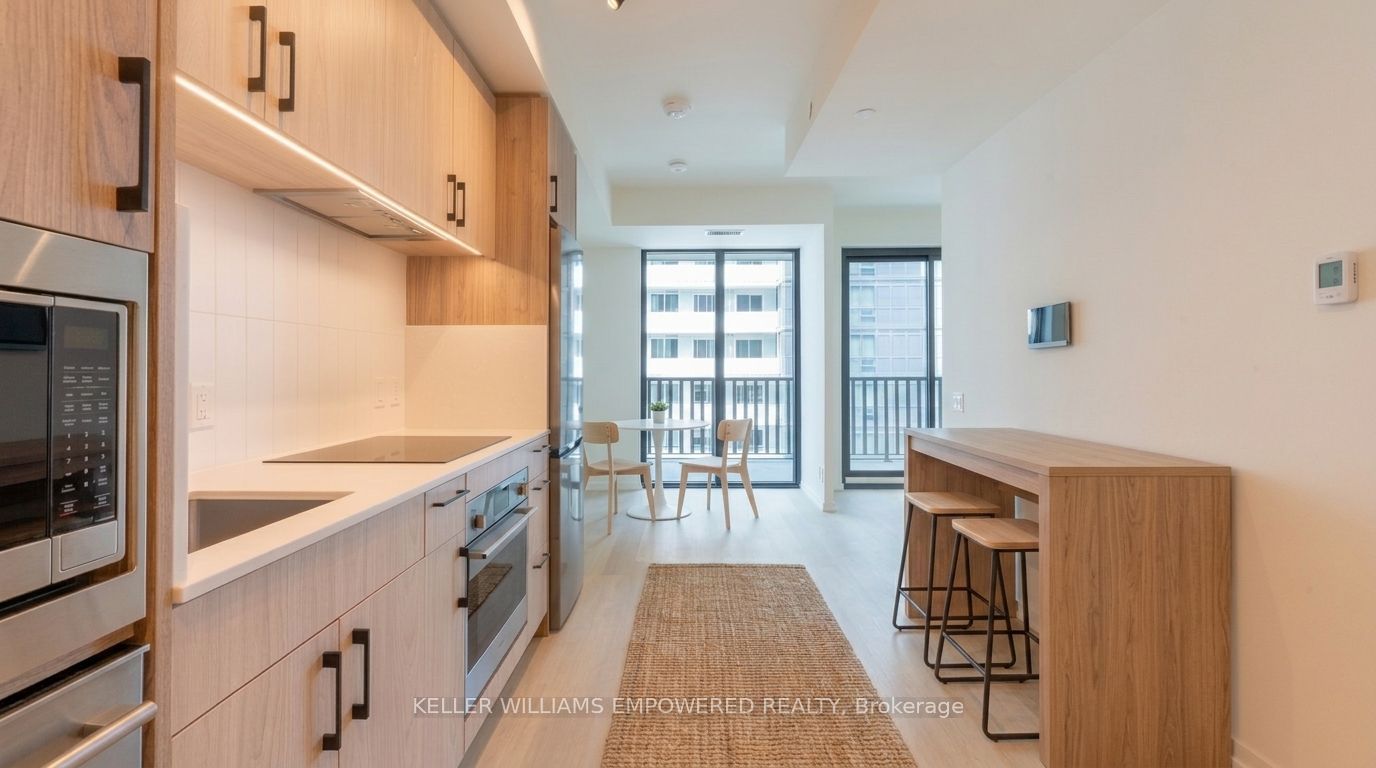 109 Erskine Avenue 1210, Toronto, ON M4P 0G8 photo 3
