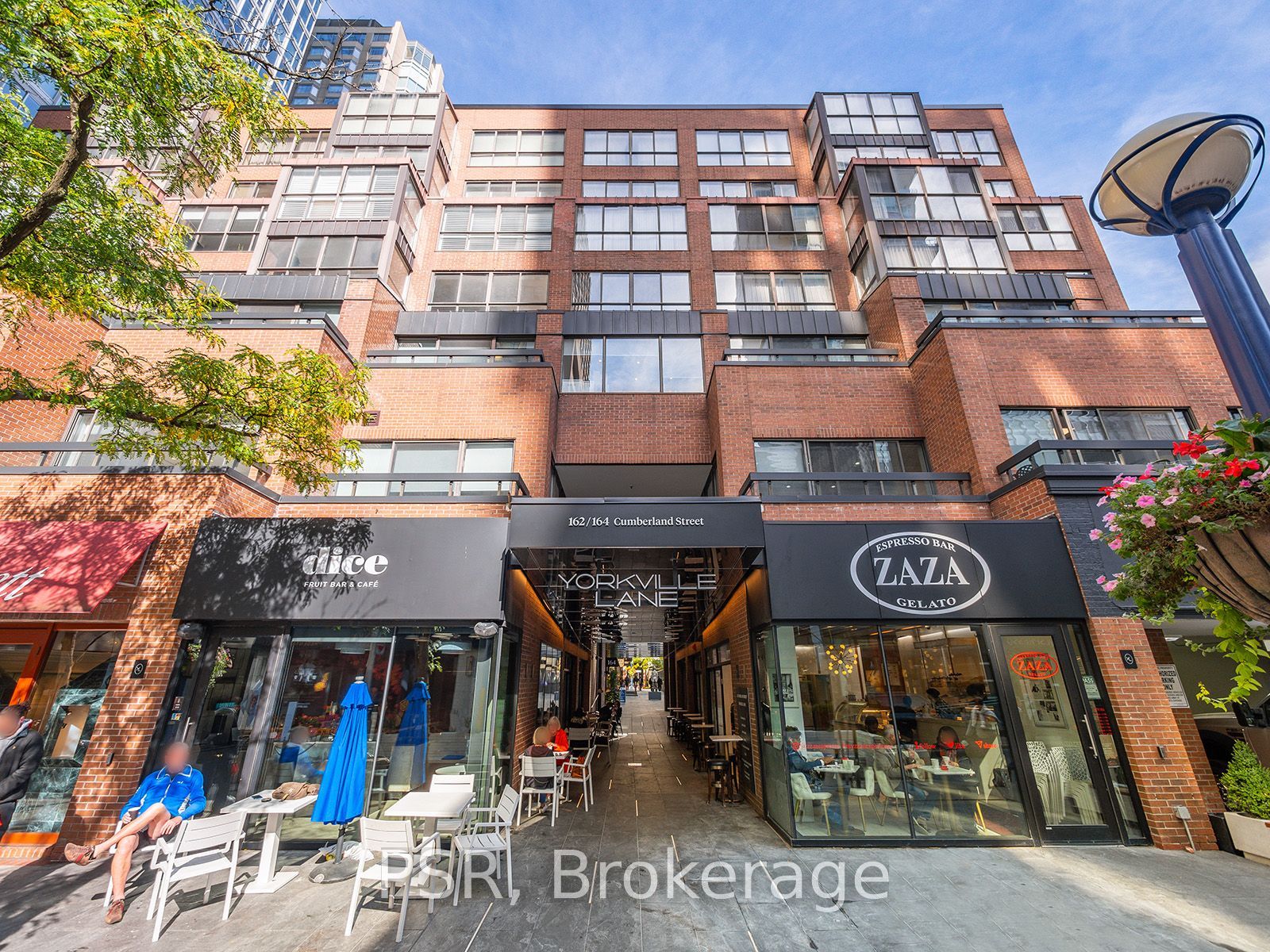 164 Cumberland Street 602, Toronto, ON M5R 1A8 photo 2