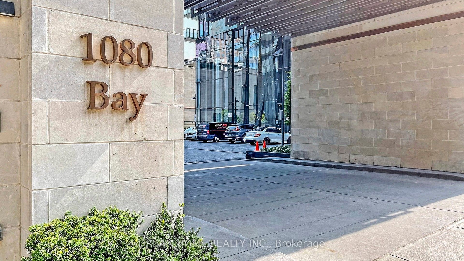 1080 Bay Street 709, Toronto, ON M5S 0A5 photo 3