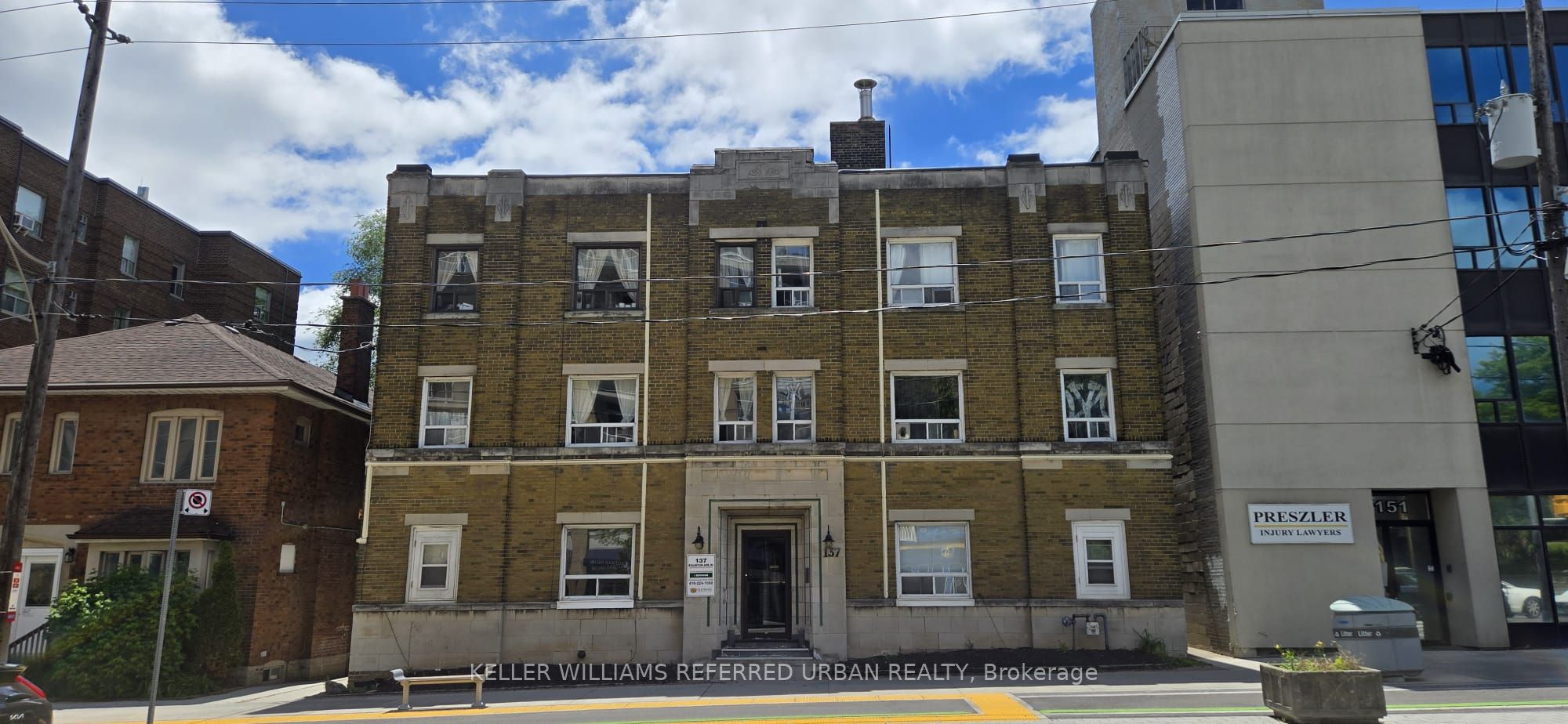 137 Eglinton Avenue W 2, Toronto, ON M4R 1A5