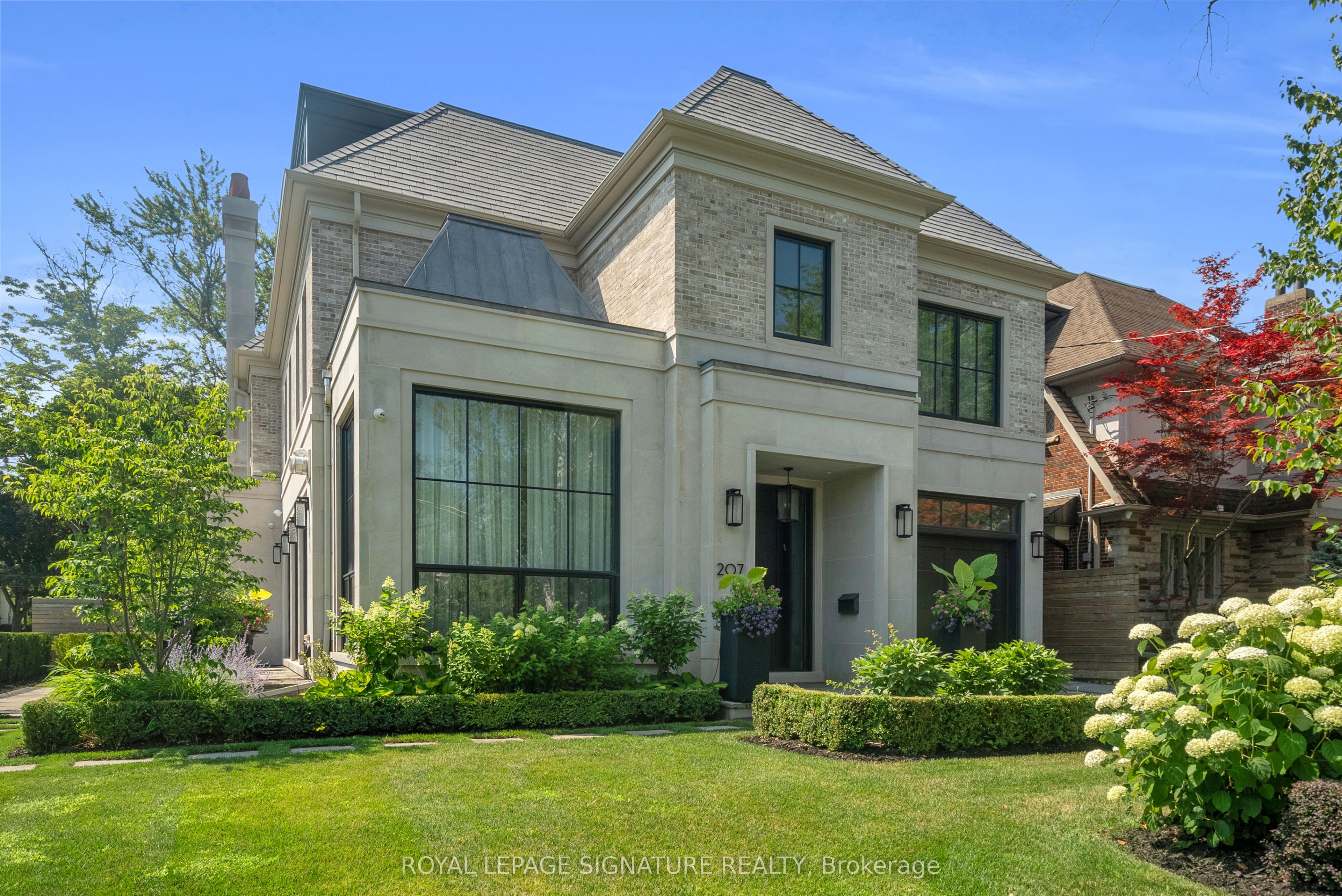 207 Strathallan Boulevard, Toronto, ON M1N 1T3 photo 2