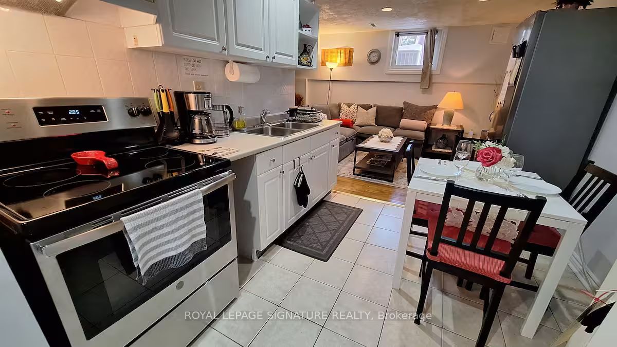 6 Blairville Street, Toronto, ON M3H 5Y5 photo 5