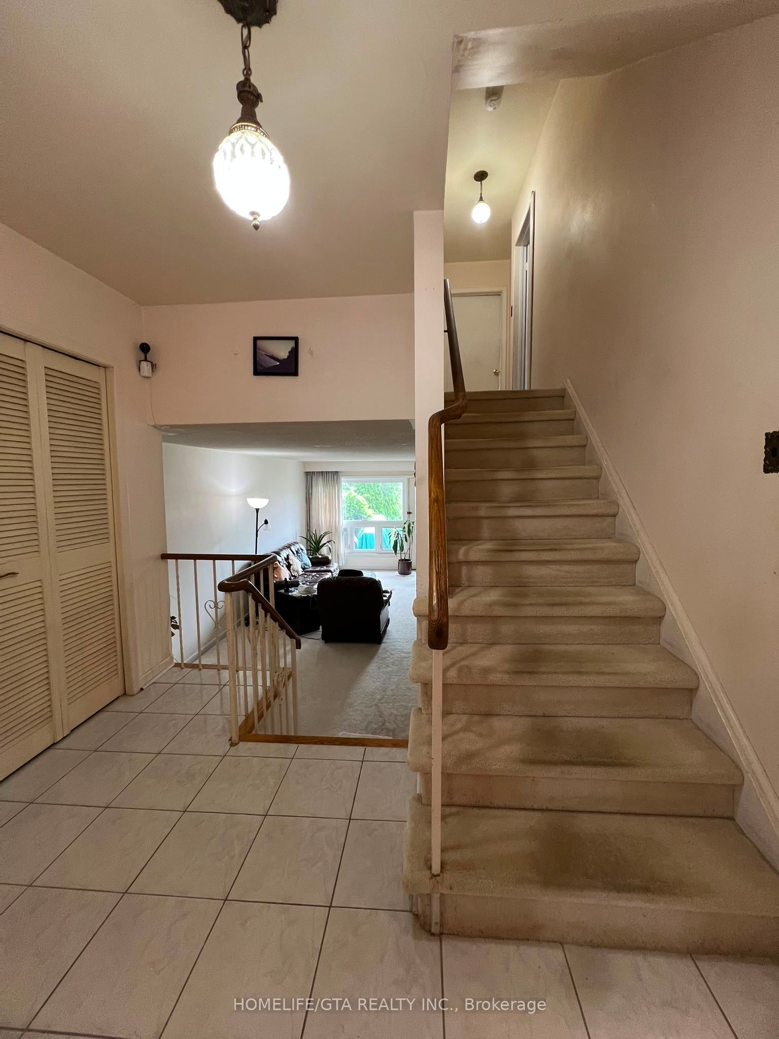 70 Tanjoe Crescent, Toronto, ON M2M 1P7 photo 2