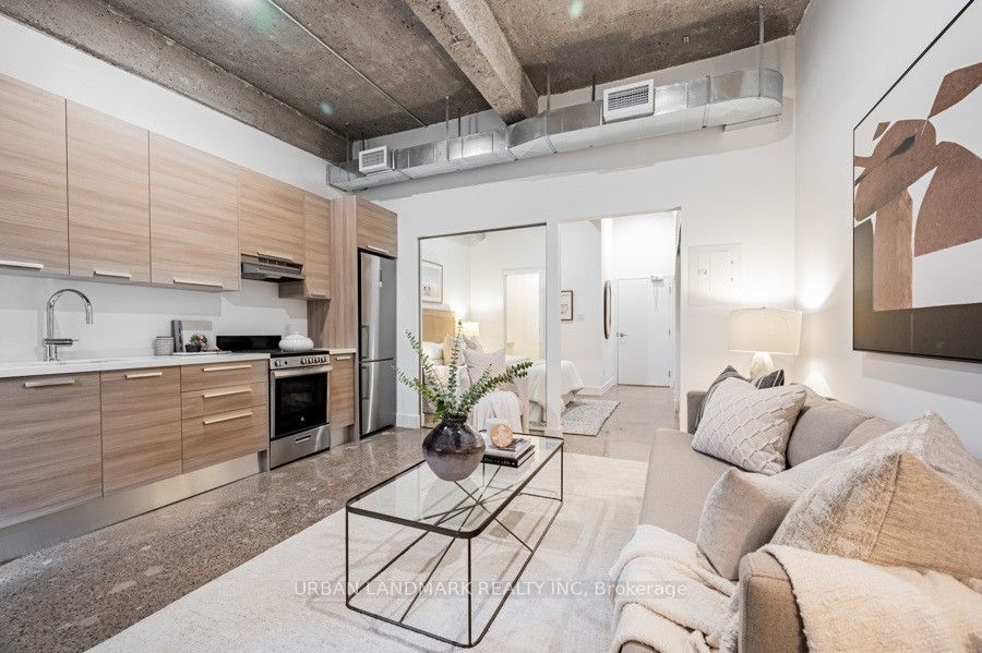 9 St. Nicholas Street 602, Toronto, ON M4Y 1W5 photo 3