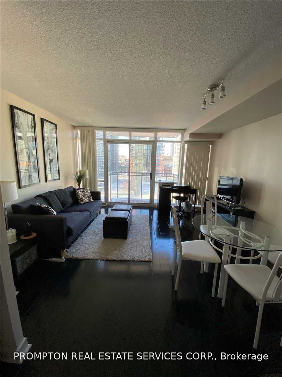 11 Brunel Court 1605, Toronto, ON M5V 3Y3