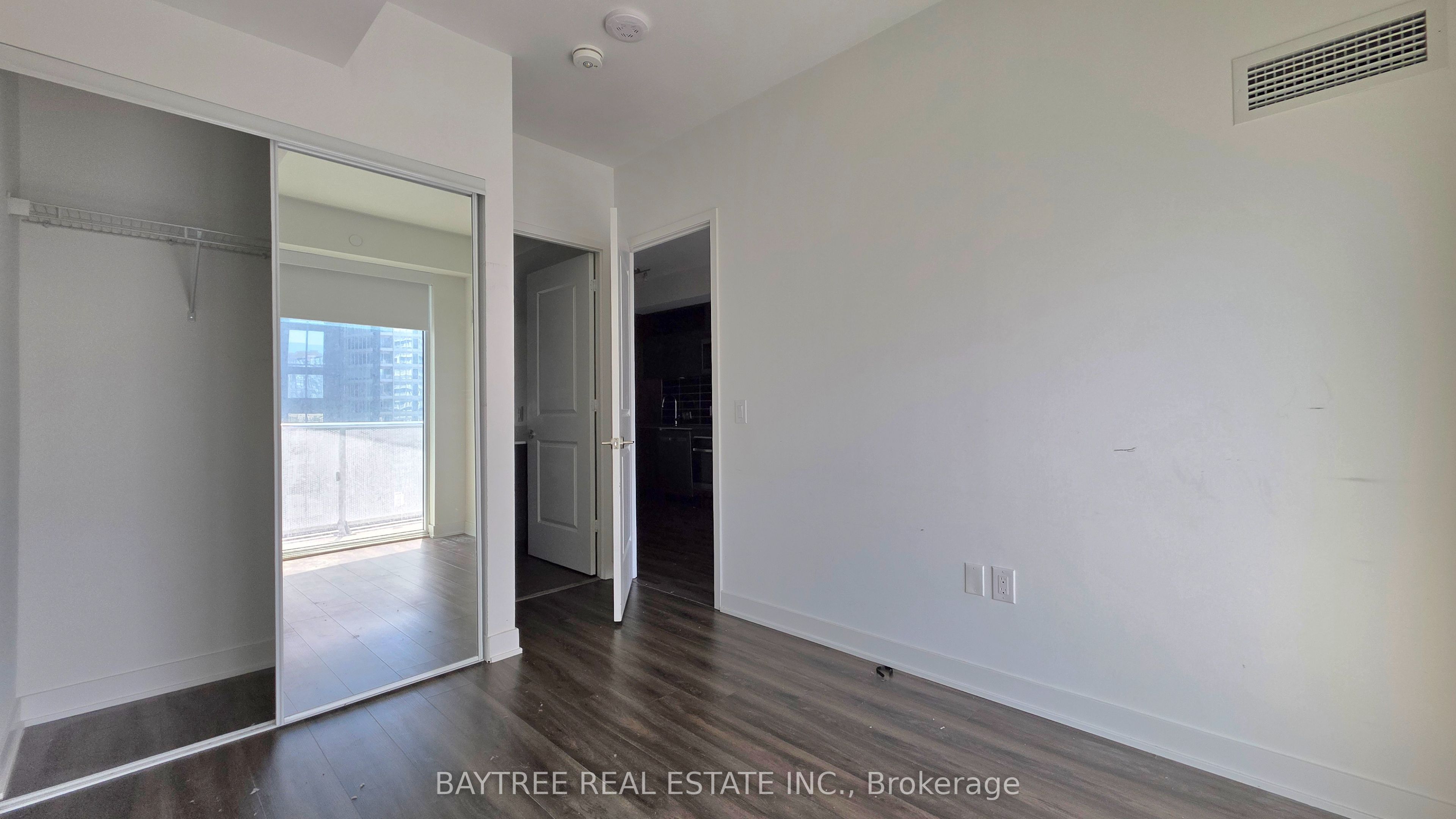 100 Dalhousie Street 1608, Toronto, ON M5B 0C7 photo 4