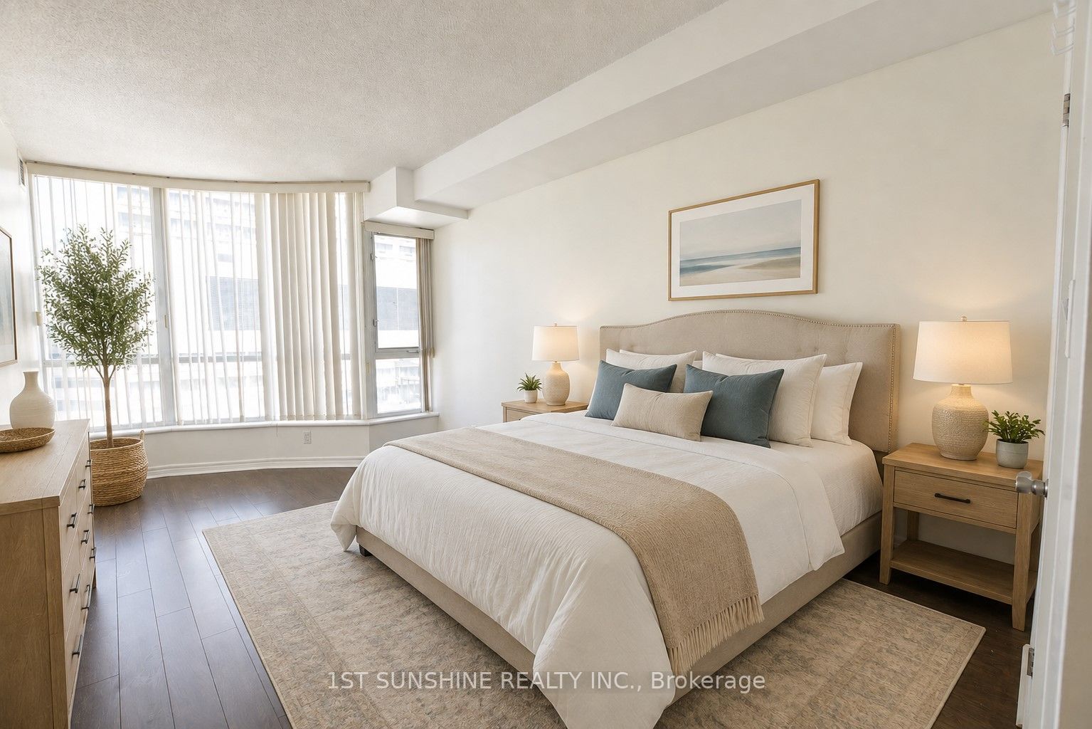55 Bloor Street E 1805, Toronto, ON M4W 3W6 photo 4