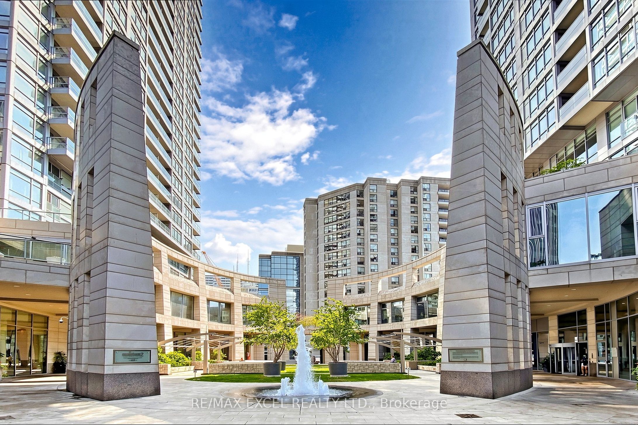 2191 Yonge Street 3111, Toronto, ON M4S 3H8