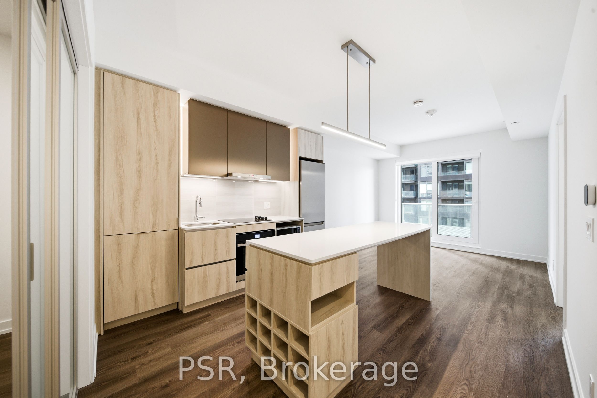 70 Ordnance Street 2202, Toronto, ON M6K 0G9 photo 2