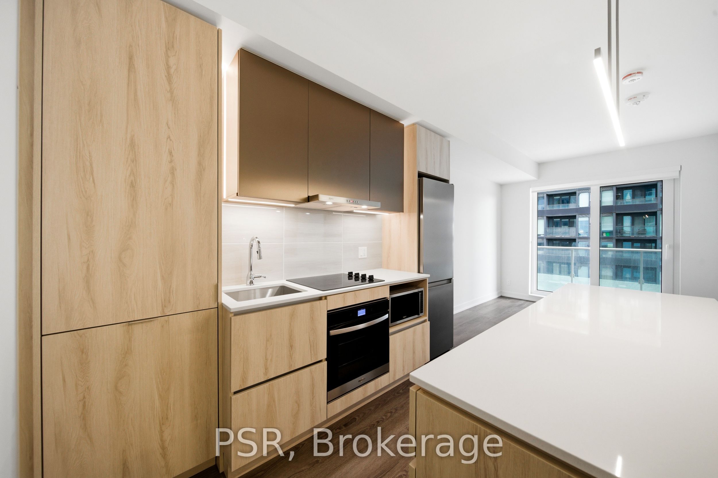 70 Ordnance Street 2202, Toronto, ON M6K 0G9 photo 3