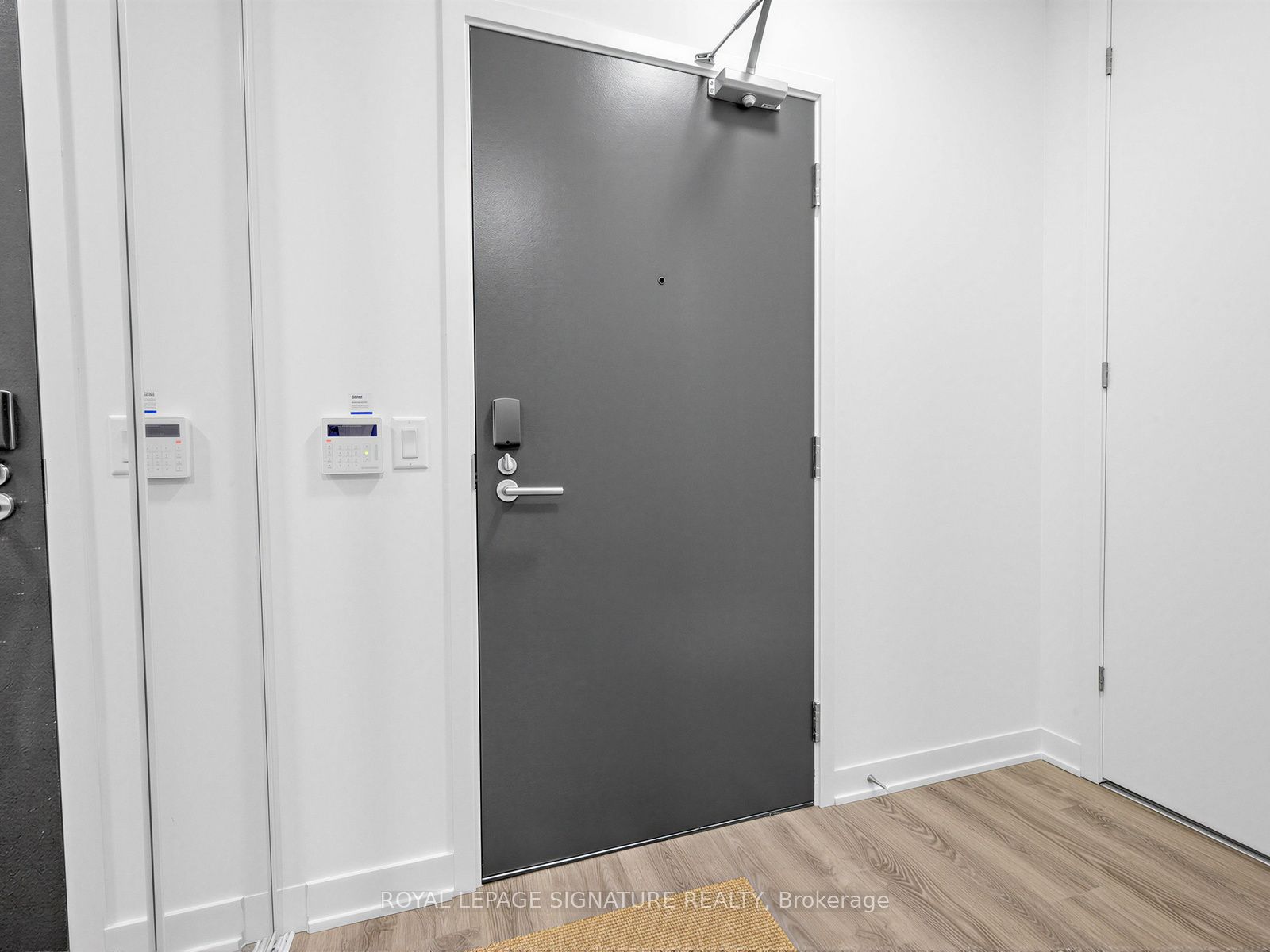 180 Front Street E 508, Toronto, ON M5A 0A9 photo 2