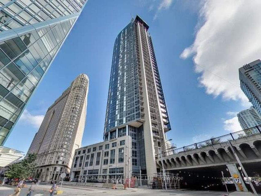 1 The Esplanade 2707, Toronto, ON M5E 0A8