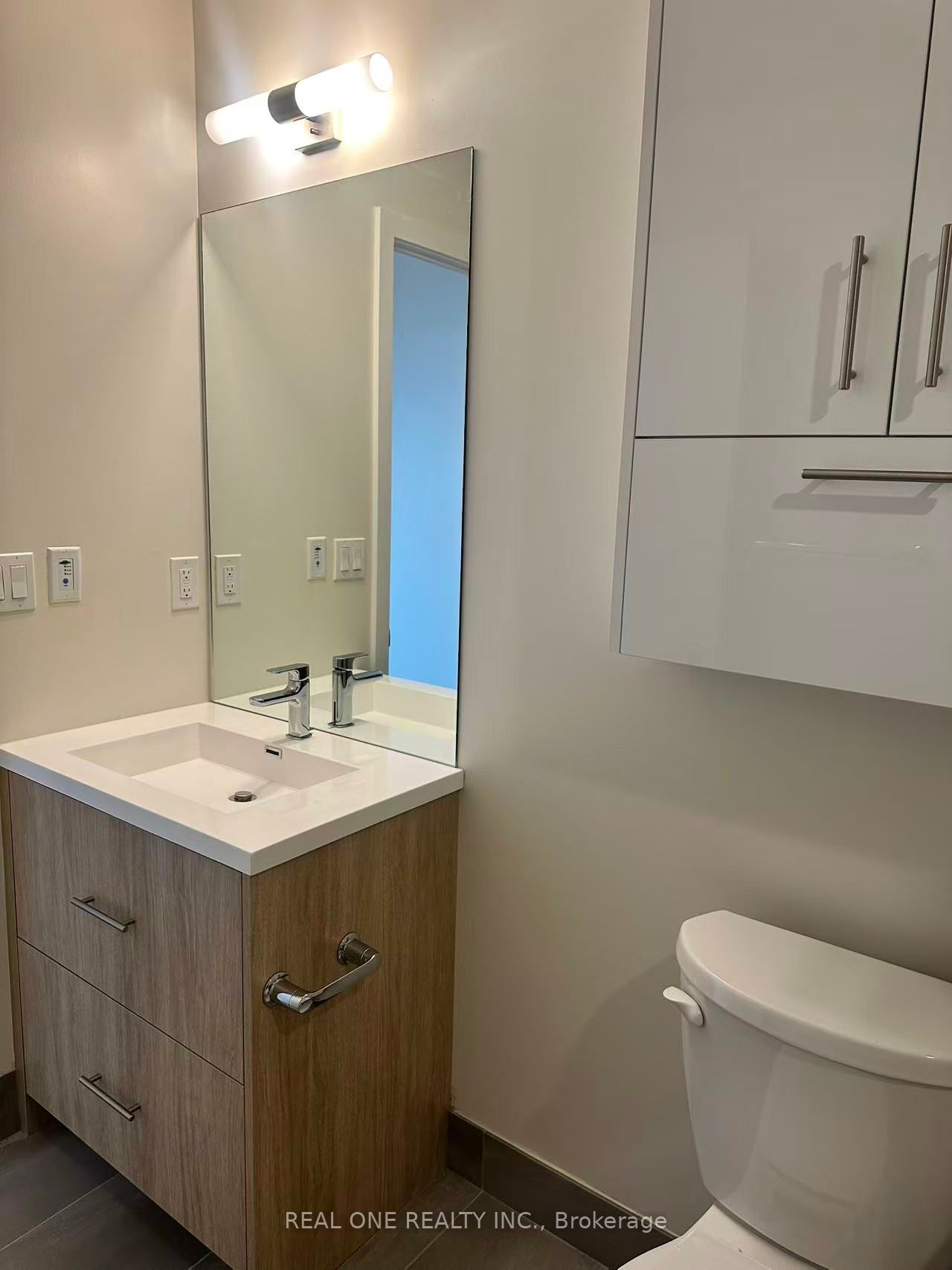 188 Fairview Mall Drive 616, Toronto, ON M2J 0H7 photo 4