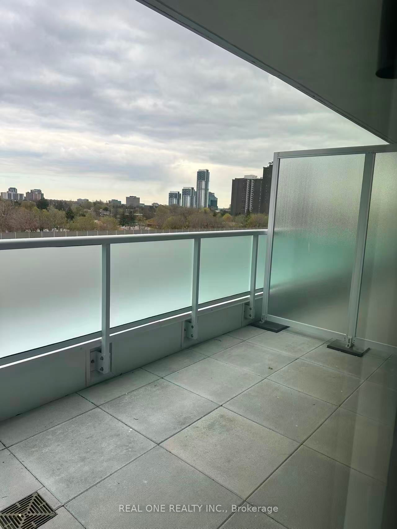 188 Fairview Mall Drive 616, Toronto, ON M2J 0H7 photo 5