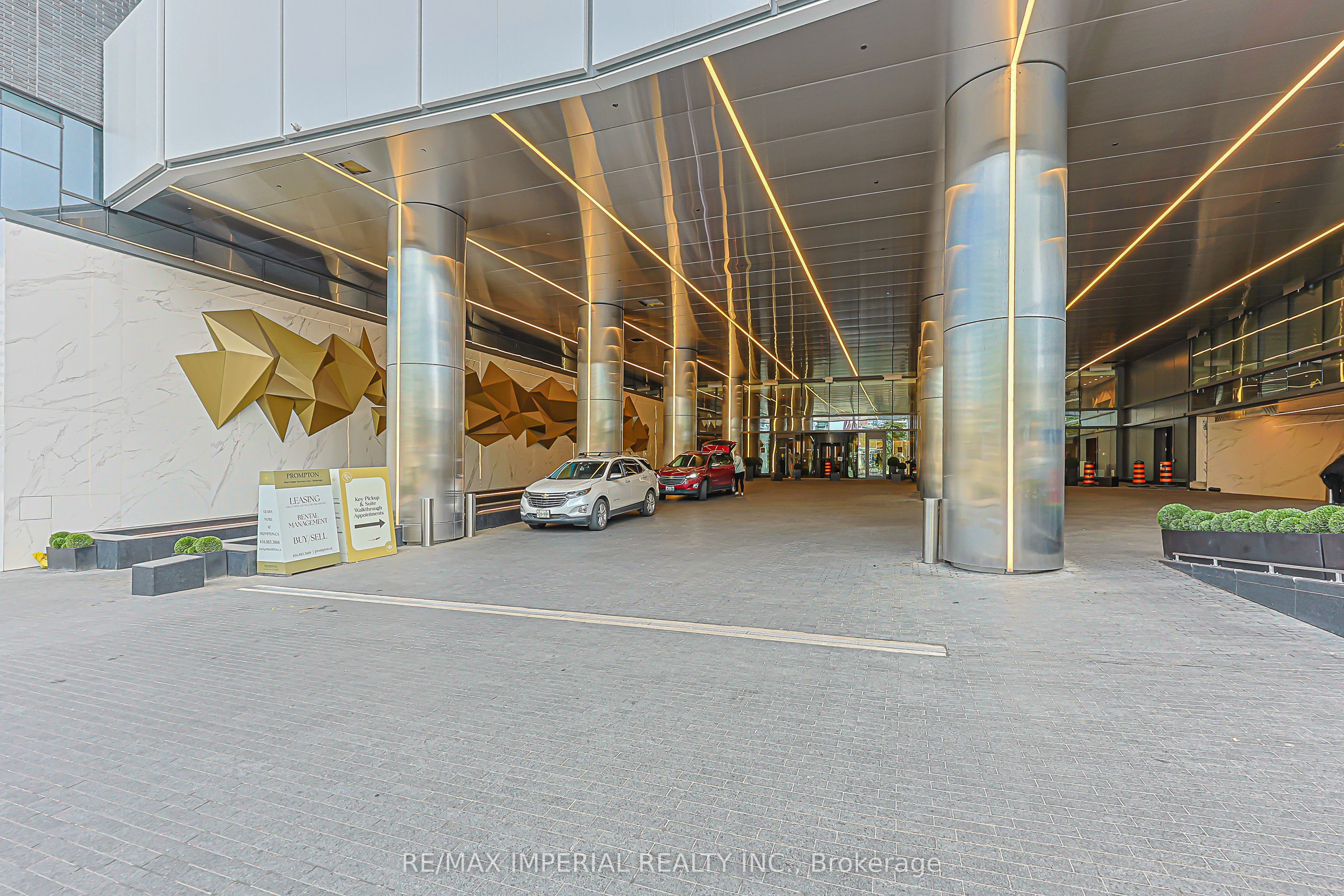 1 Concord Cityplace Way 3510, Toronto, ON M5V 0X3 photo 3