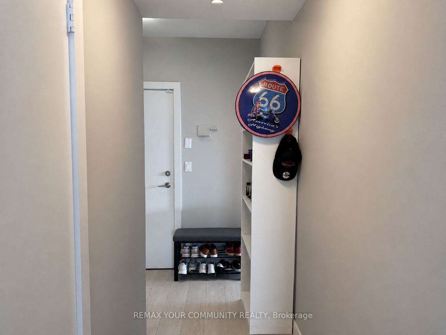 20 Bruyeres Mews 1903, Toronto, ON M5V 0G8 photo 5