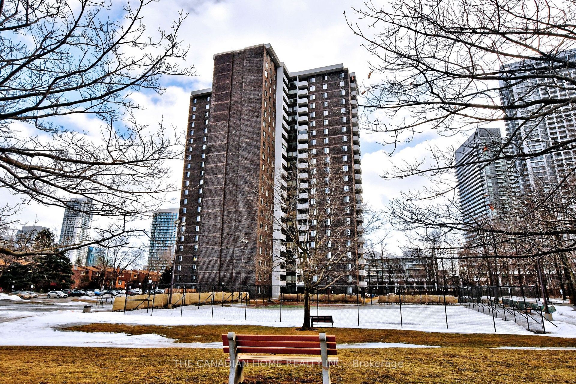 1900 Sheppard Avenue E 1406, Toronto, ON M2J 4T4 photo 2