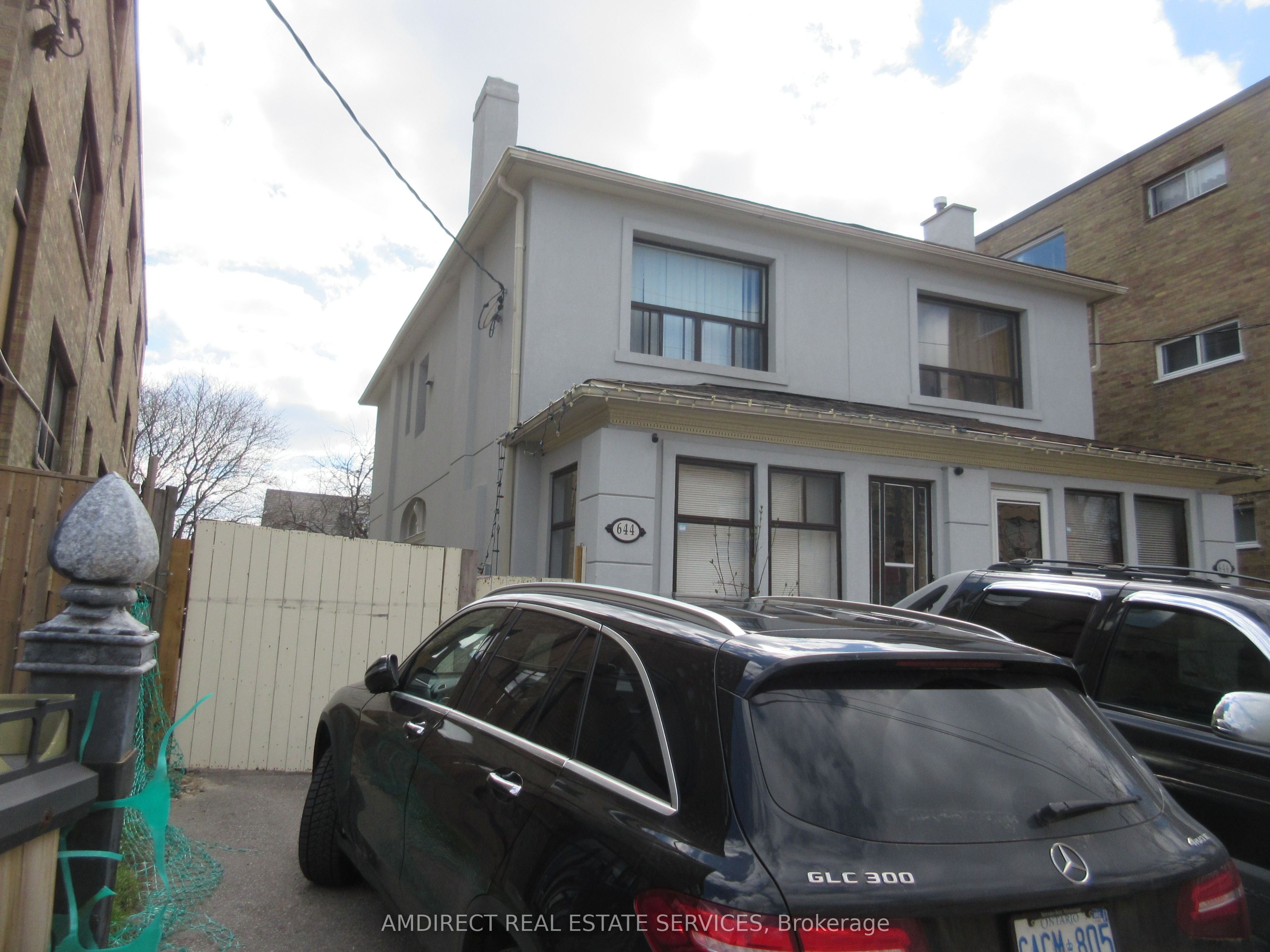 644 Vaughan Road, Toronto, ON M6E 2Y3 photo 2