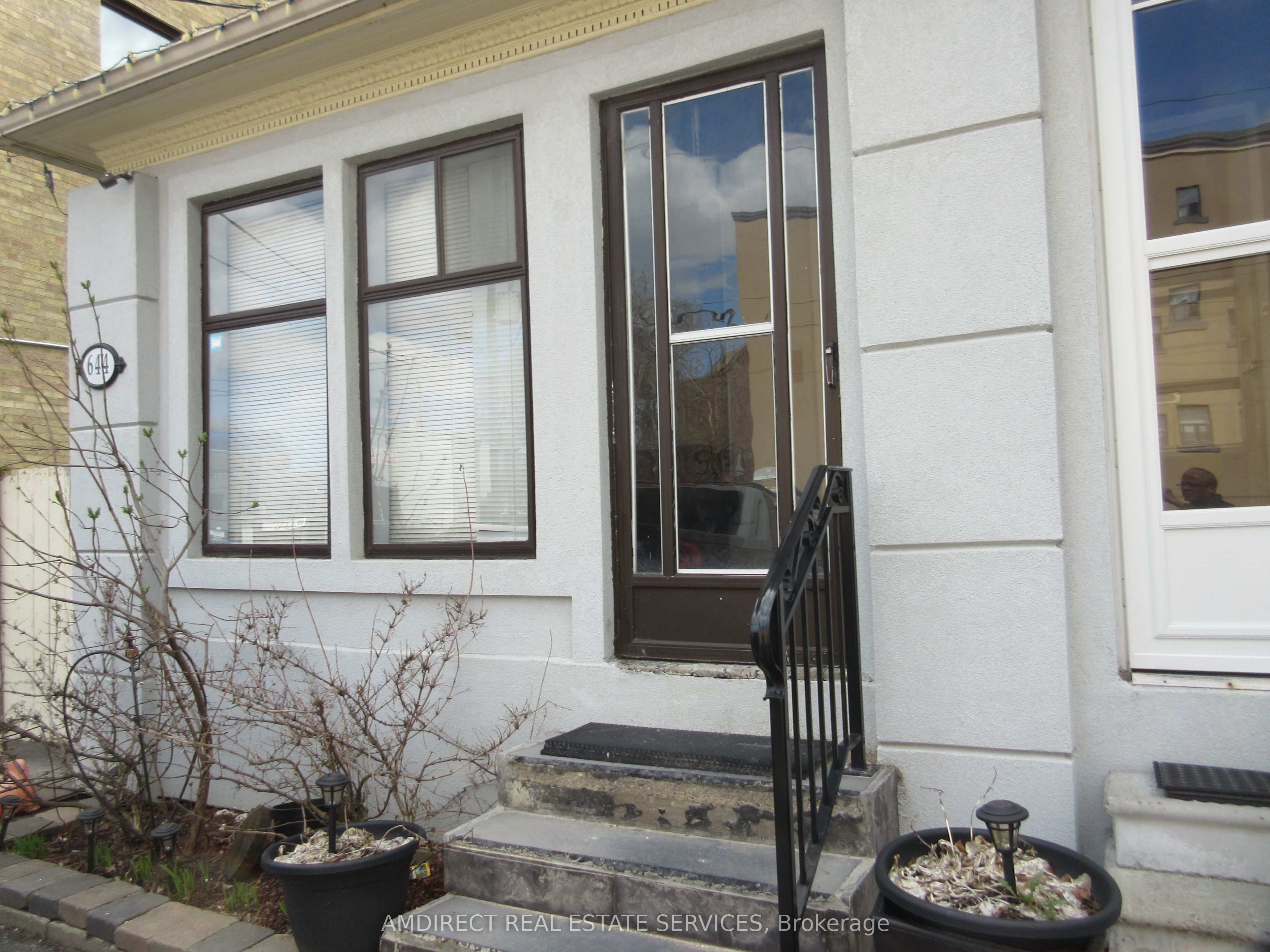 644 Vaughan Road, Toronto, ON M6E 2Y3 photo 3