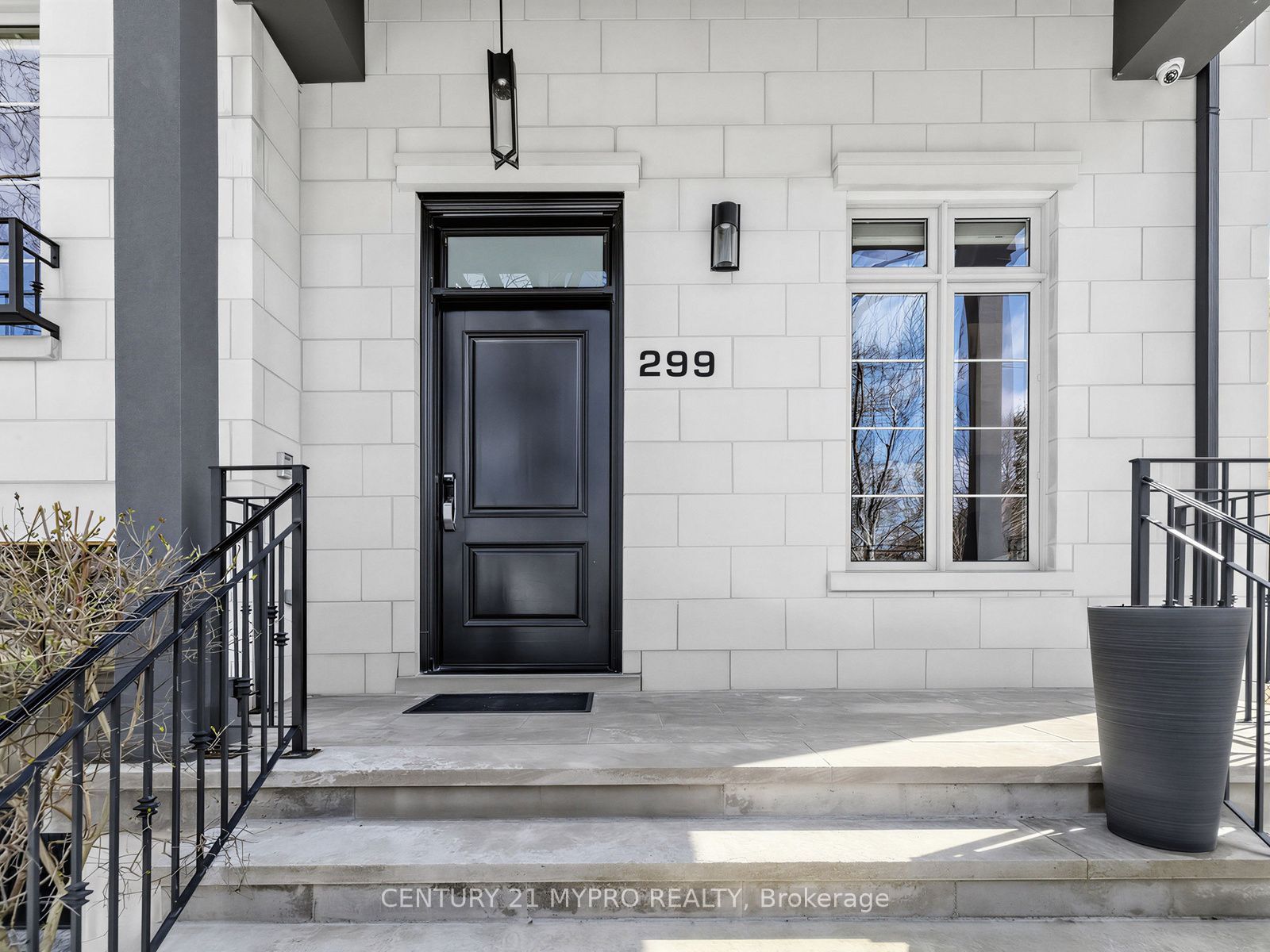 299 Spring Garden Avenue, Toronto, ON M2N 3H2 photo 3