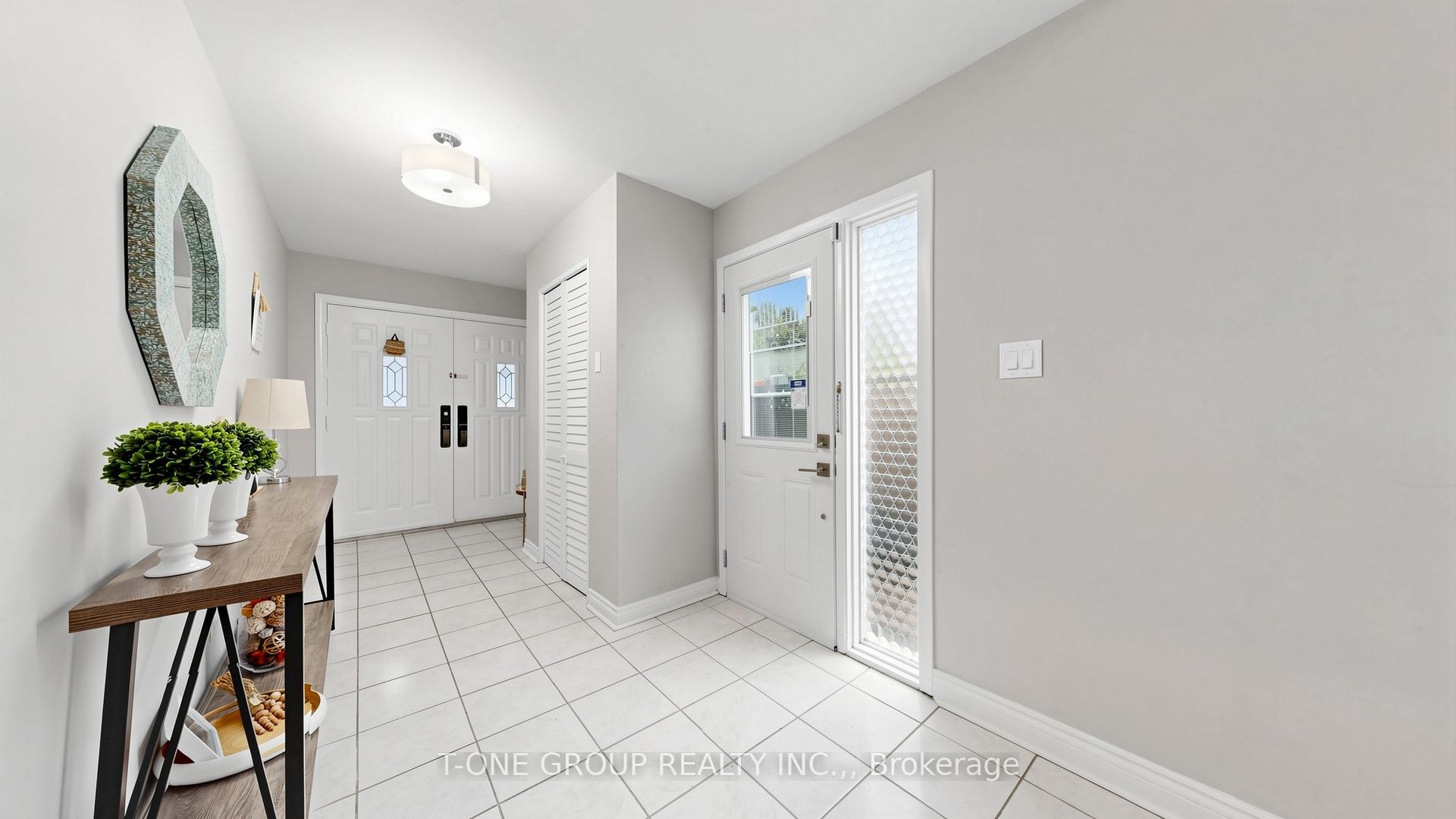 41 Chipwood Crescent, Toronto, ON M2J 3X6 photo 4