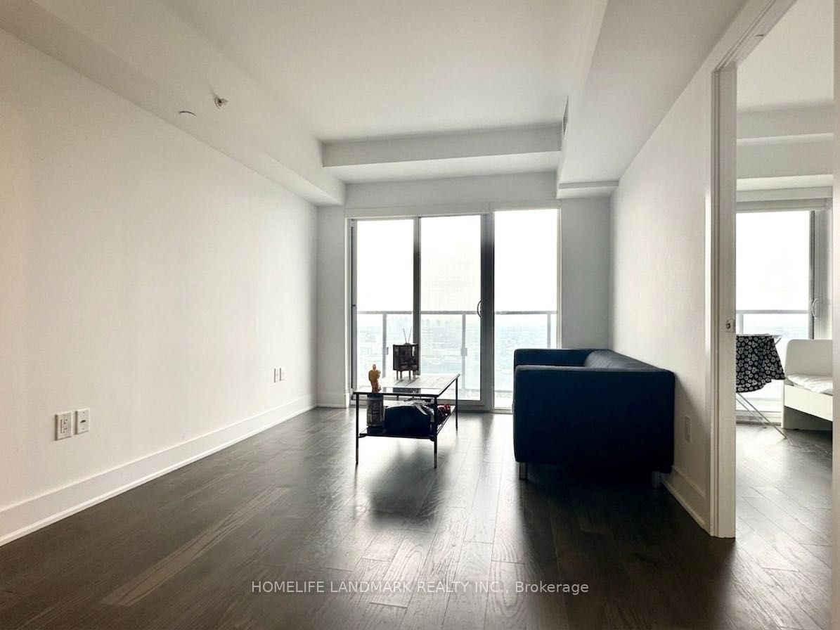 955 Bay Street 2912, Toronto, ON M5S 0C6