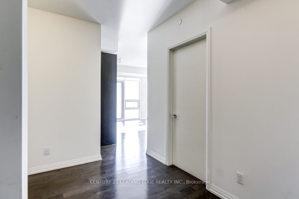 460 Adelaide Street E 939, Toronto, ON M5A 1N6 photo 2