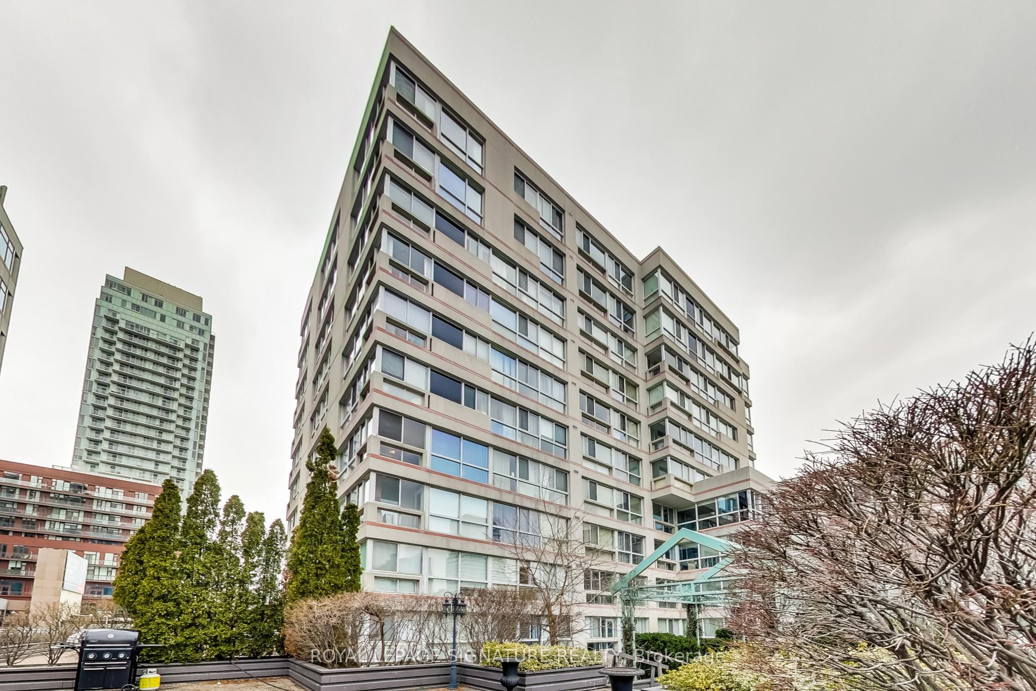 11 Broadway Avenue TH5, Toronto, ON M4P 1T7 photo 3