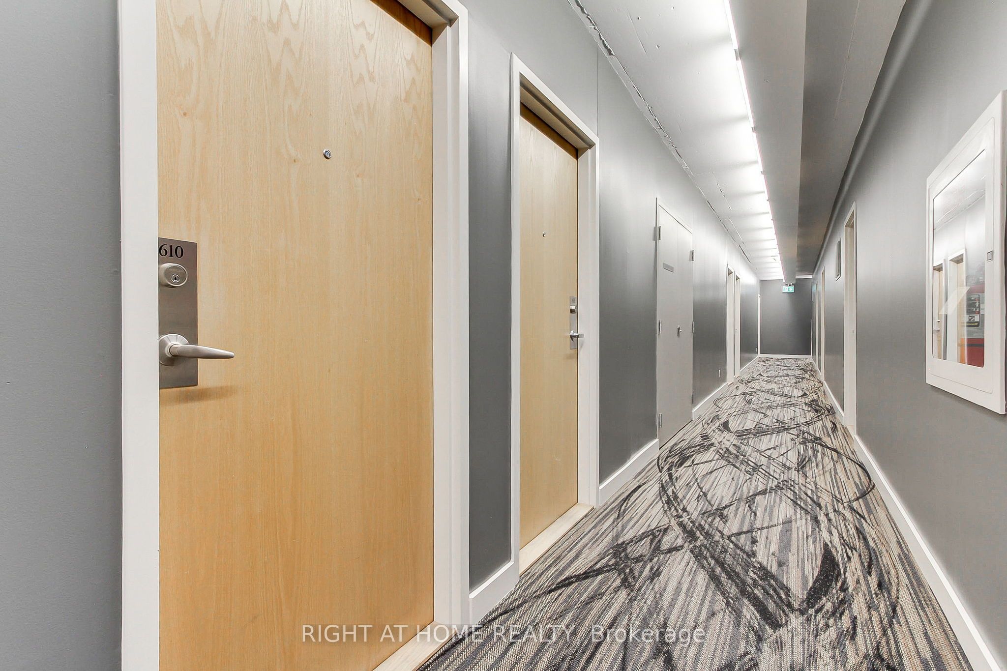 150 Sudbury Street 610, Toronto, ON M6J 3S8 photo 5