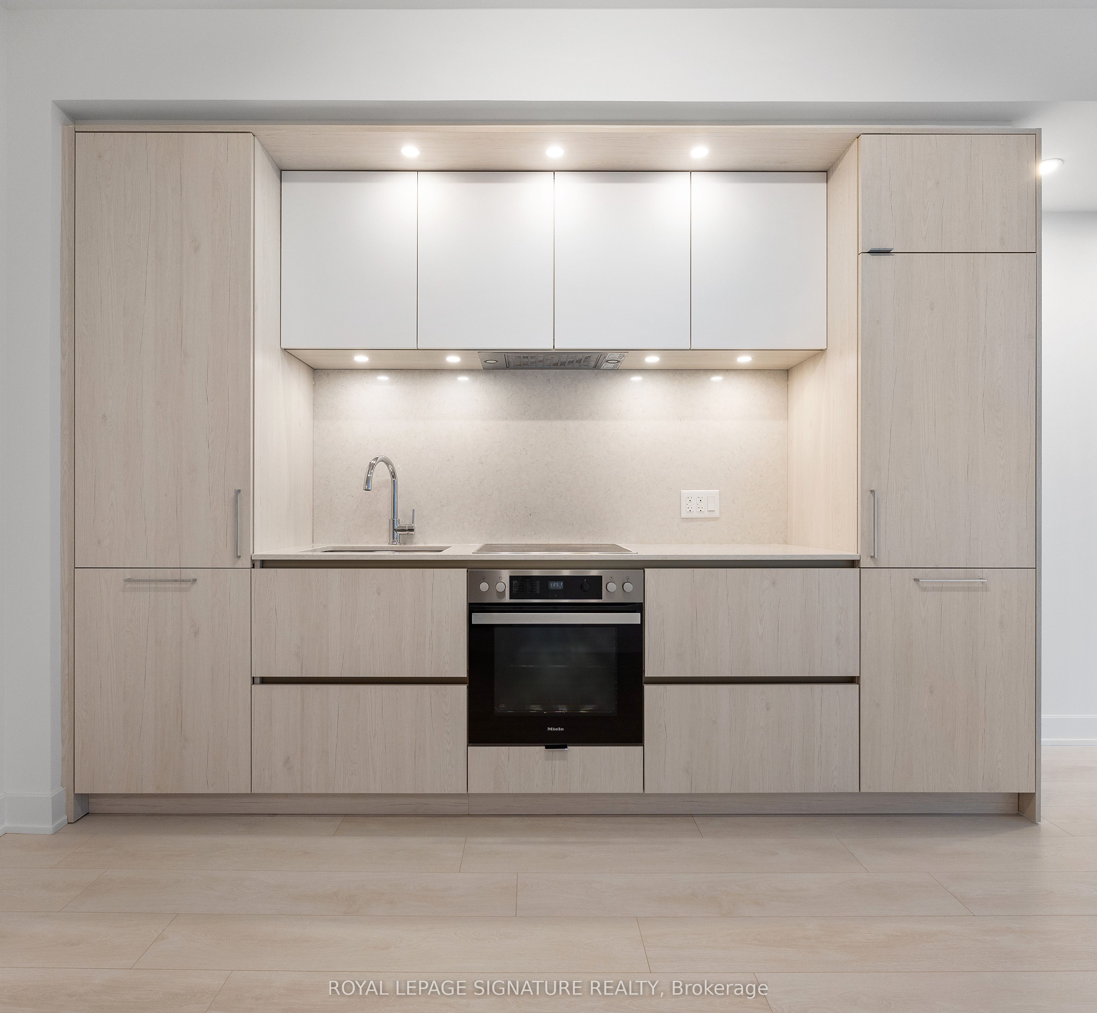35 Mercer Street 3111, Toronto, ON M5V 0T8 photo 4