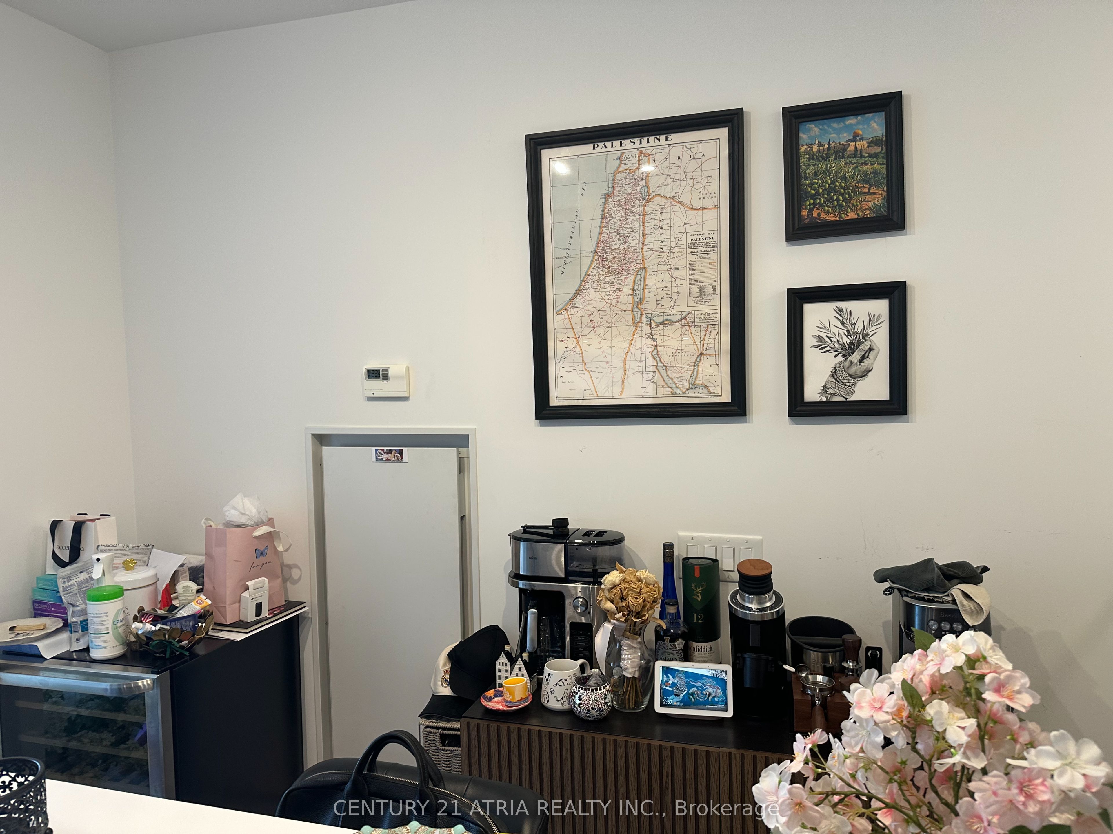 77 Shuter Street 1616, Toronto, ON M5B 0B8 photo 3