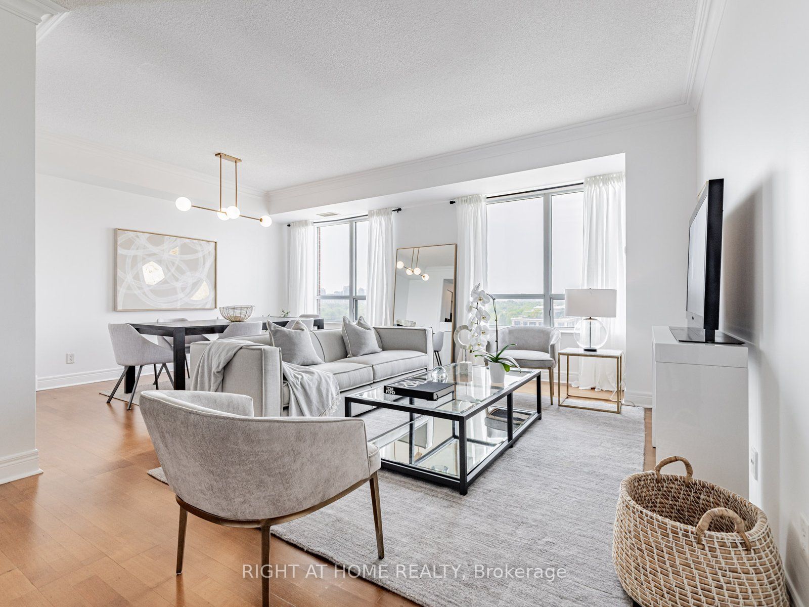 1 Clairtrell Road RG1, Toronto, ON M2N 7H6 photo 3
