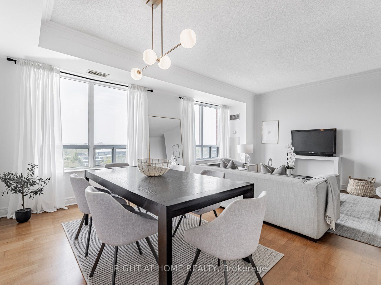 1 Clairtrell Road RG1, Toronto, ON M2N 7H6 photo 5