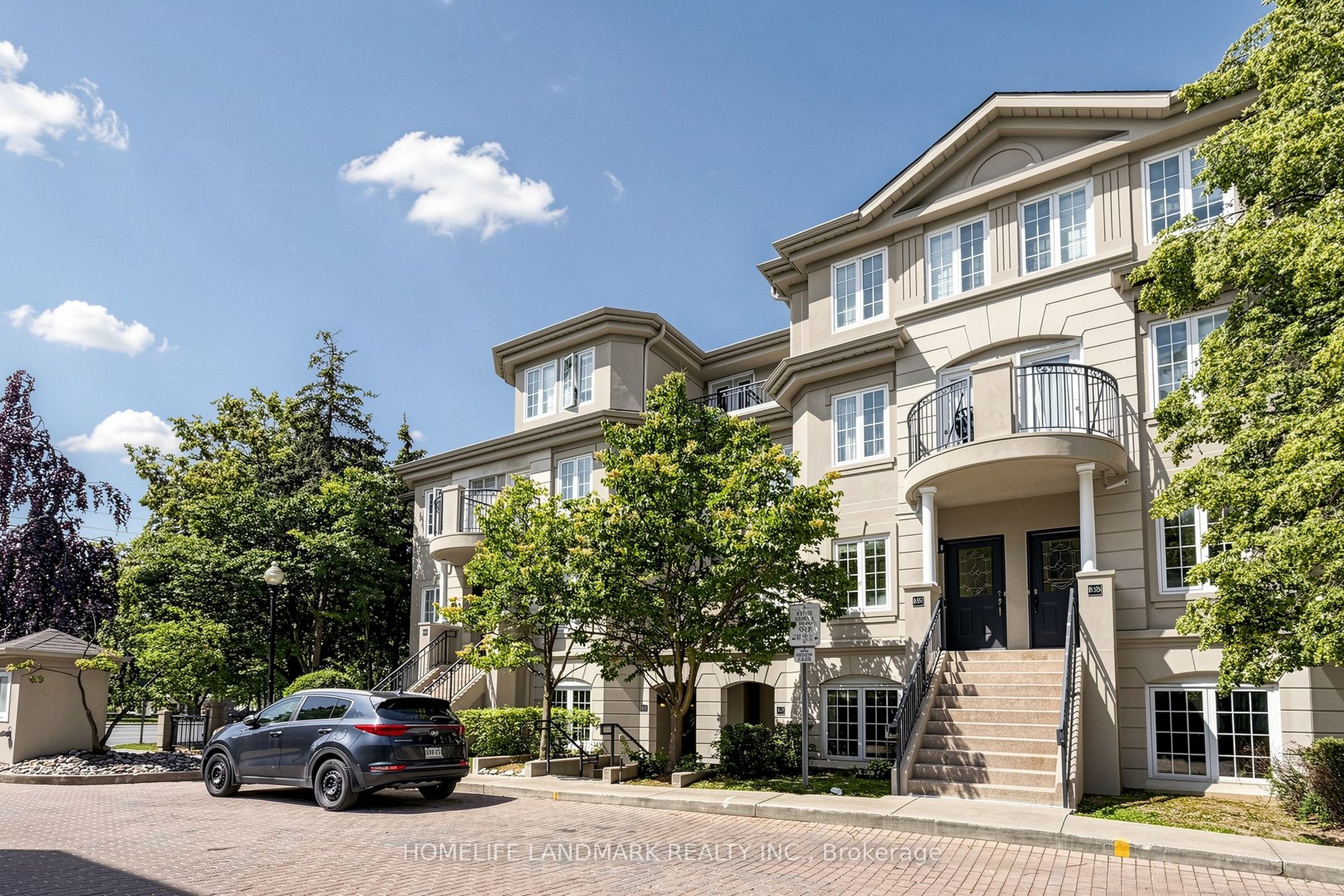 108 Finch Avenue W B29, Toronto, ON M2N 6W6 photo 2