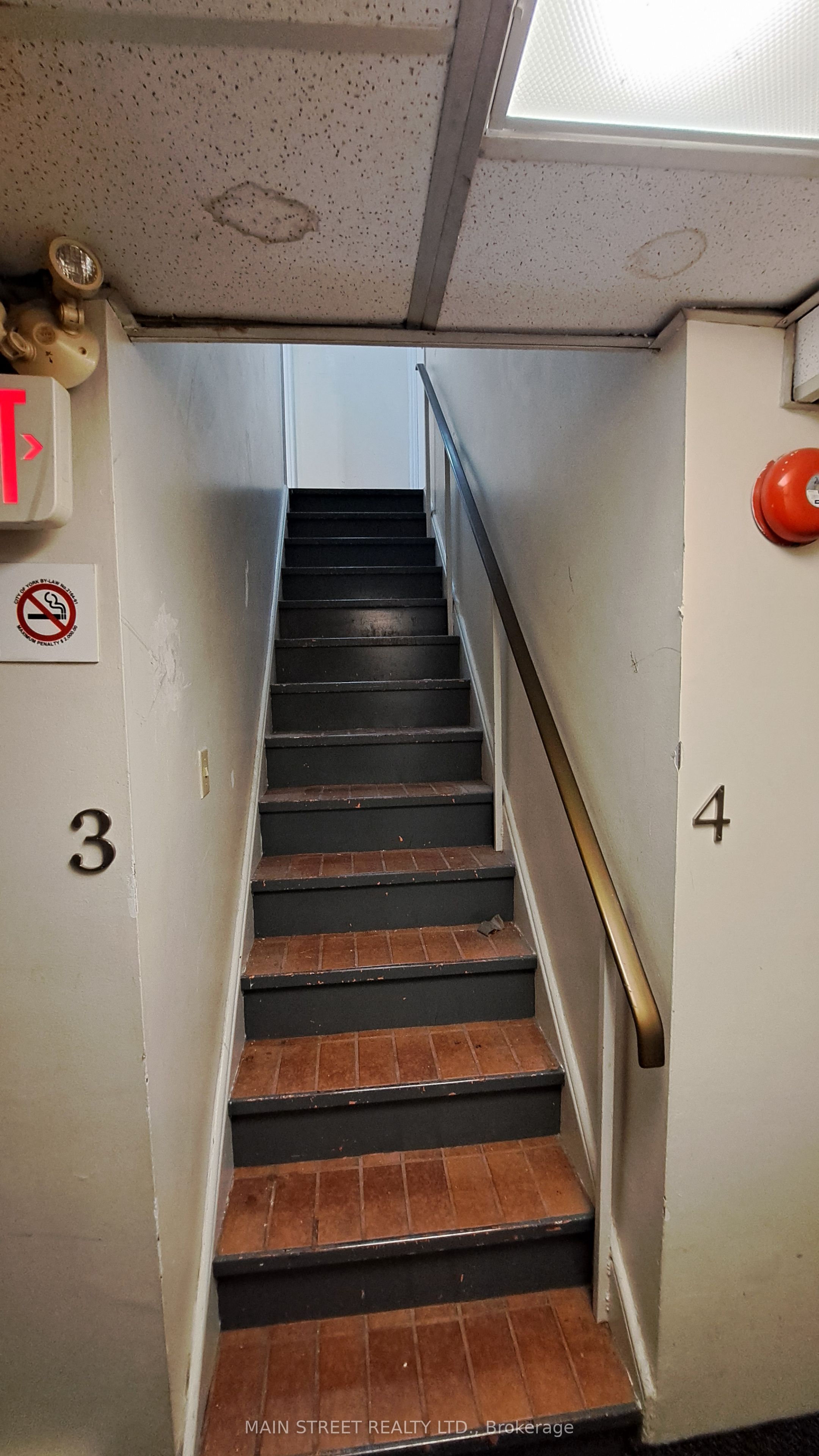2588A Yonge Street 4, Toronto, ON M4P 2J3 photo 5
