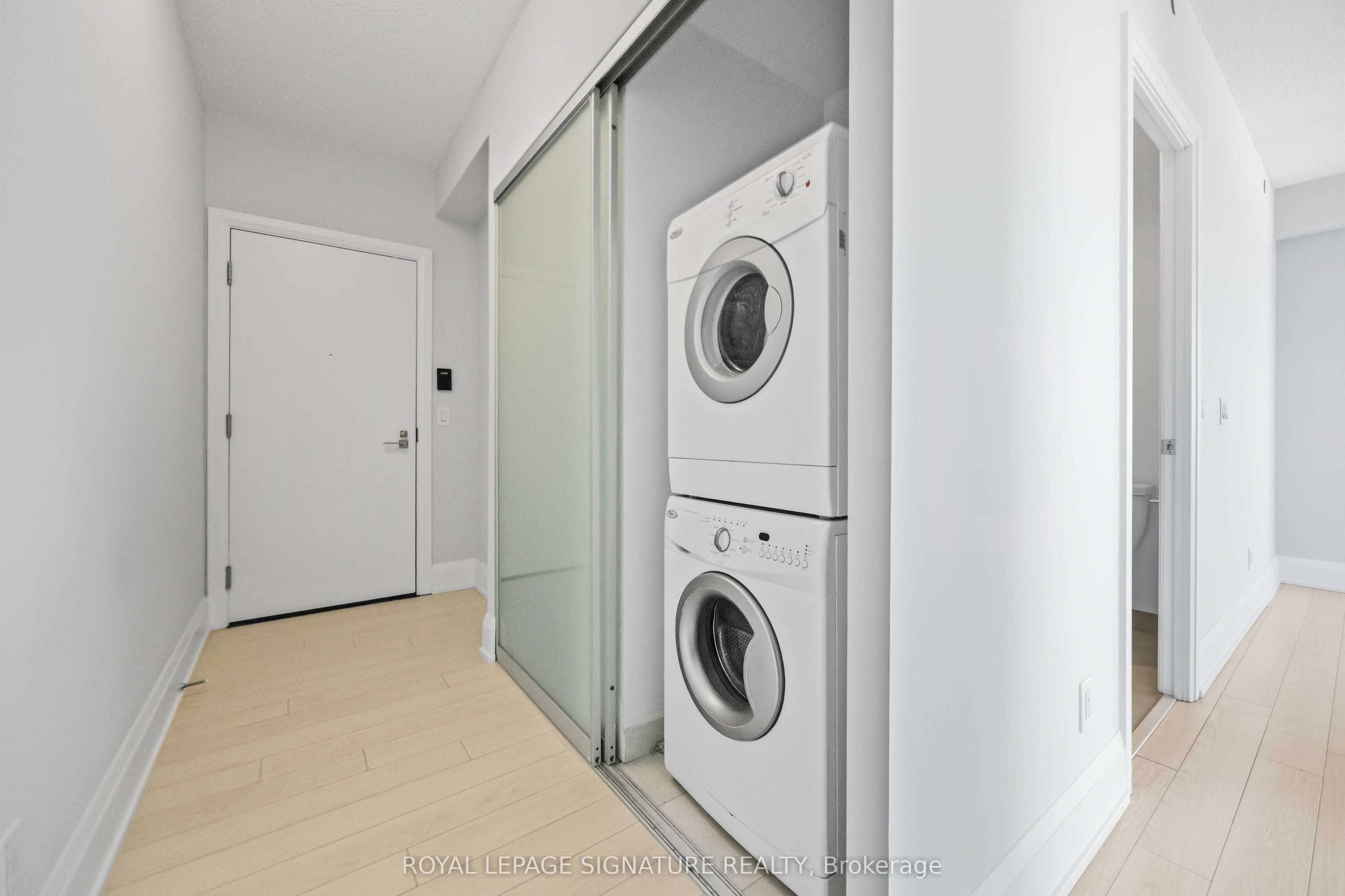 120 Harrison Garden Boulevard 1427, Toronto, ON M2N 0H1 photo 5