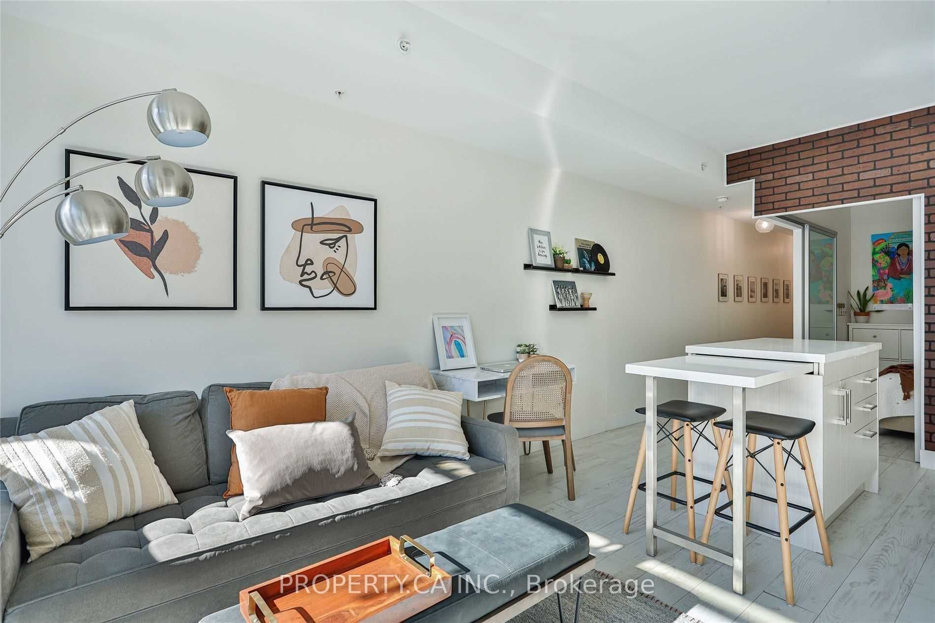 39 Sherbourne Street 401, Toronto, ON M5A 0L8