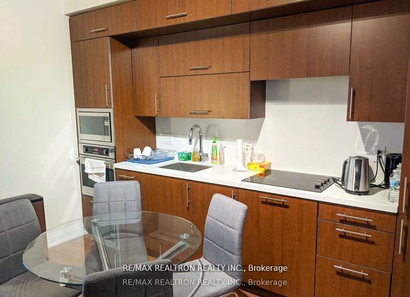 2 Anndale Drive 2604, Toronto, ON M2N 2W7 photo 4