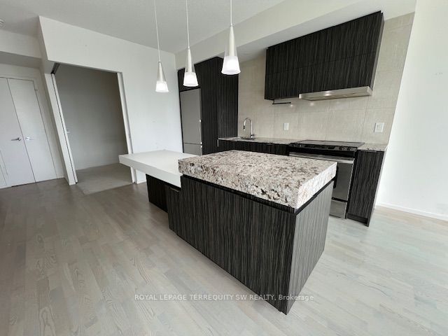 101 Charles Street E 1202, Toronto, ON M4Y 0A9 photo 5