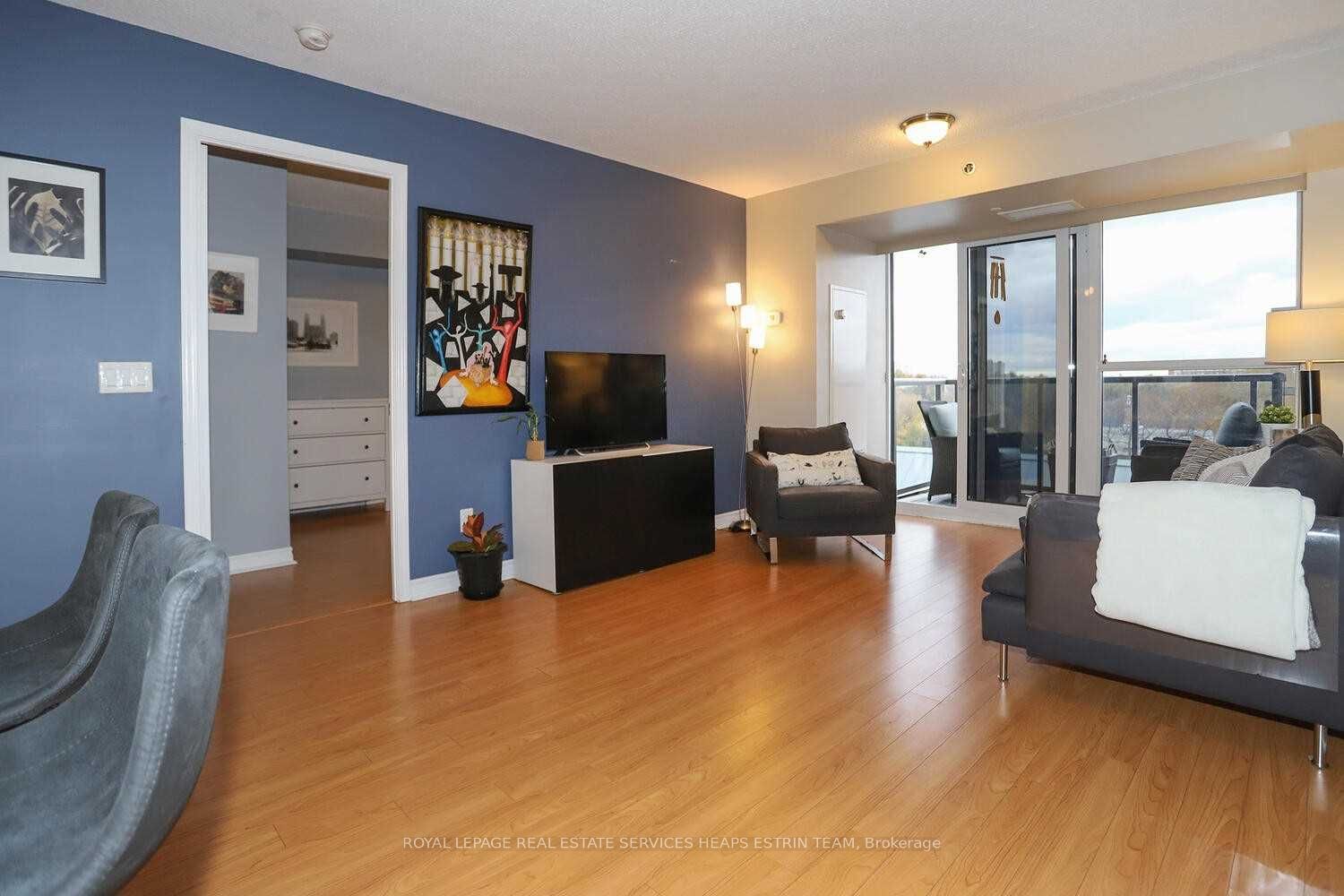 35 Saranac Boulevard 614, Toronto, ON M6A 2G5 photo 5