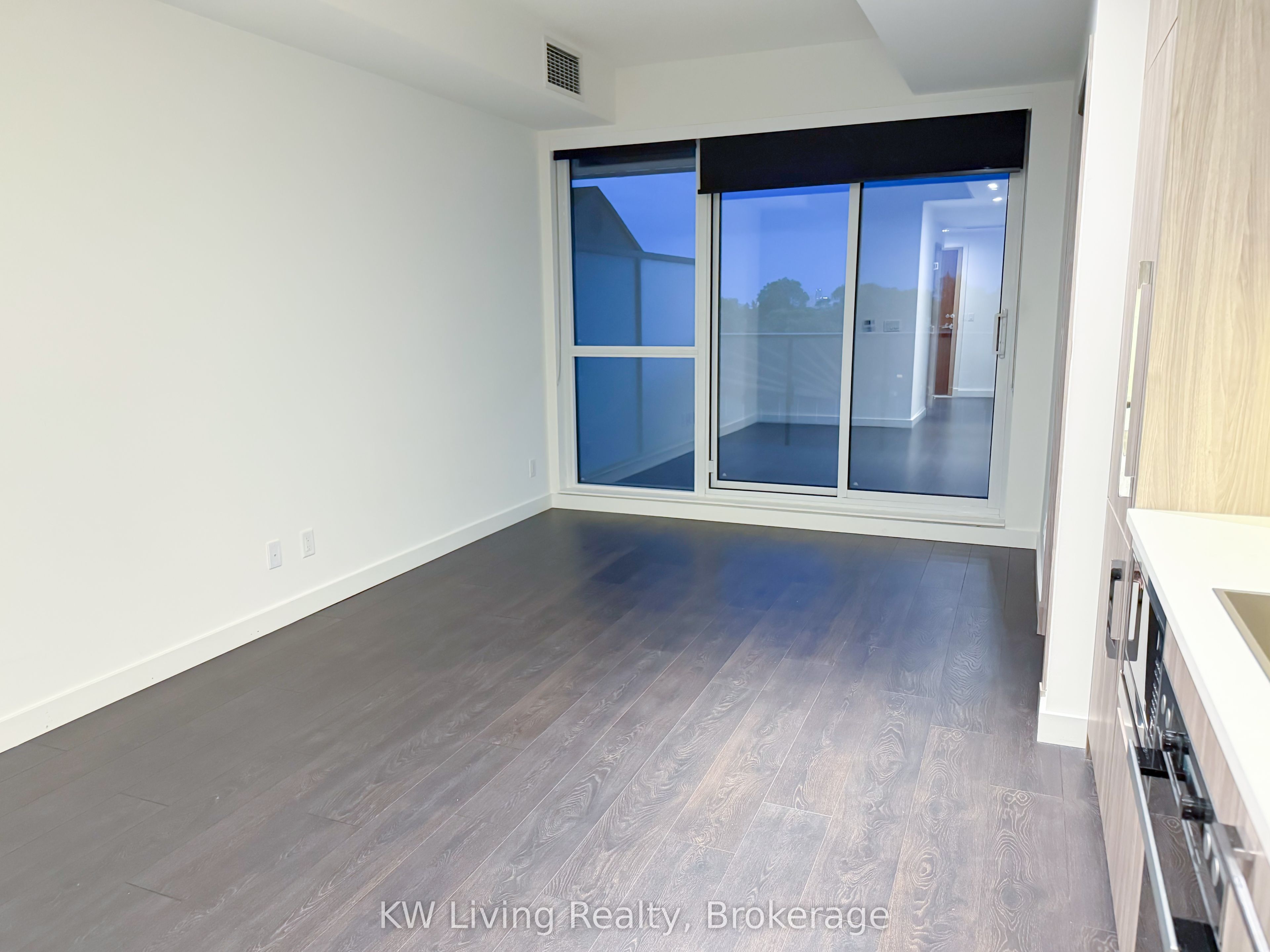 25 McMahon Drive 805, Toronto, ON M2K 0J2 photo 3