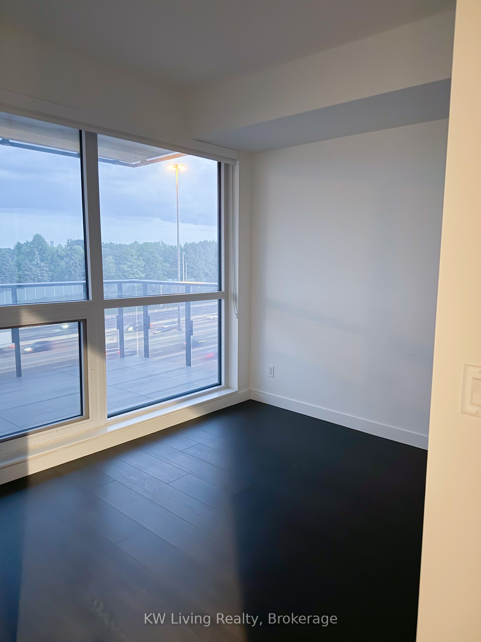 25 McMahon Drive 805, Toronto, ON M2K 0J2 photo 4