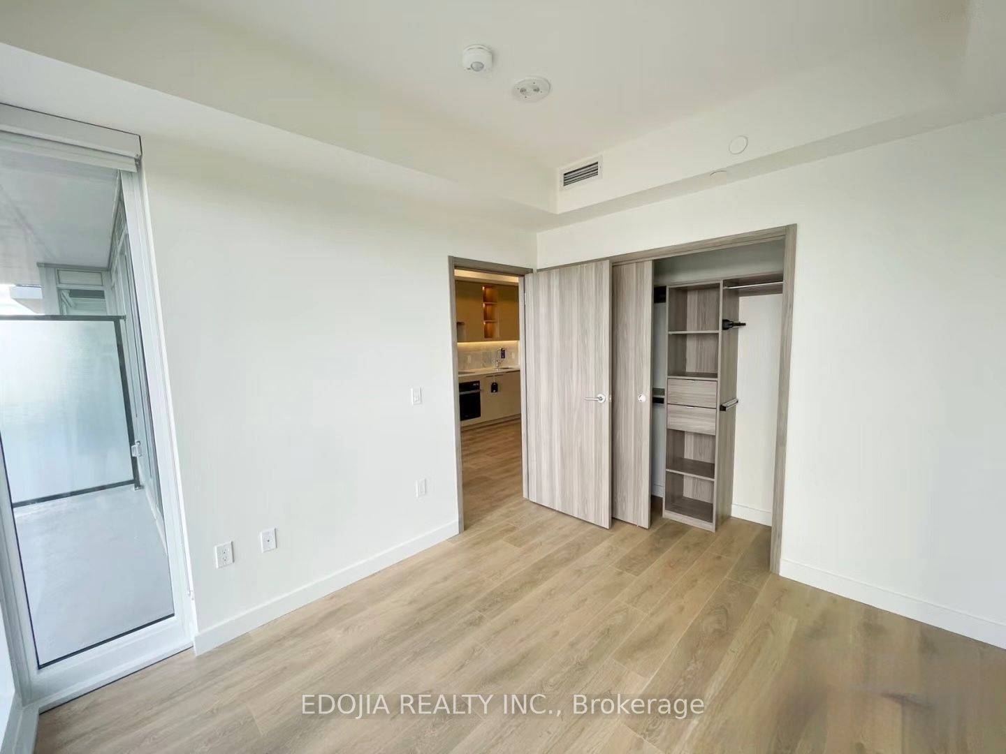 85 McMahon Drive 2207, Toronto, ON M2K 0H1 photo 5