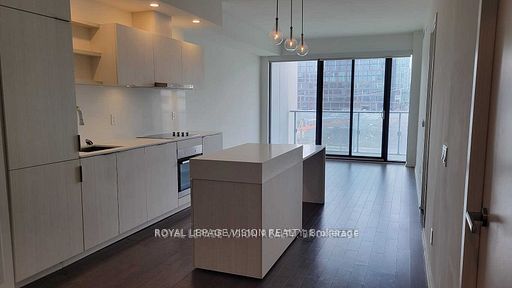 12 Bonnycastle Street W 202, Toronto, ON M5A 3Y4 photo 2