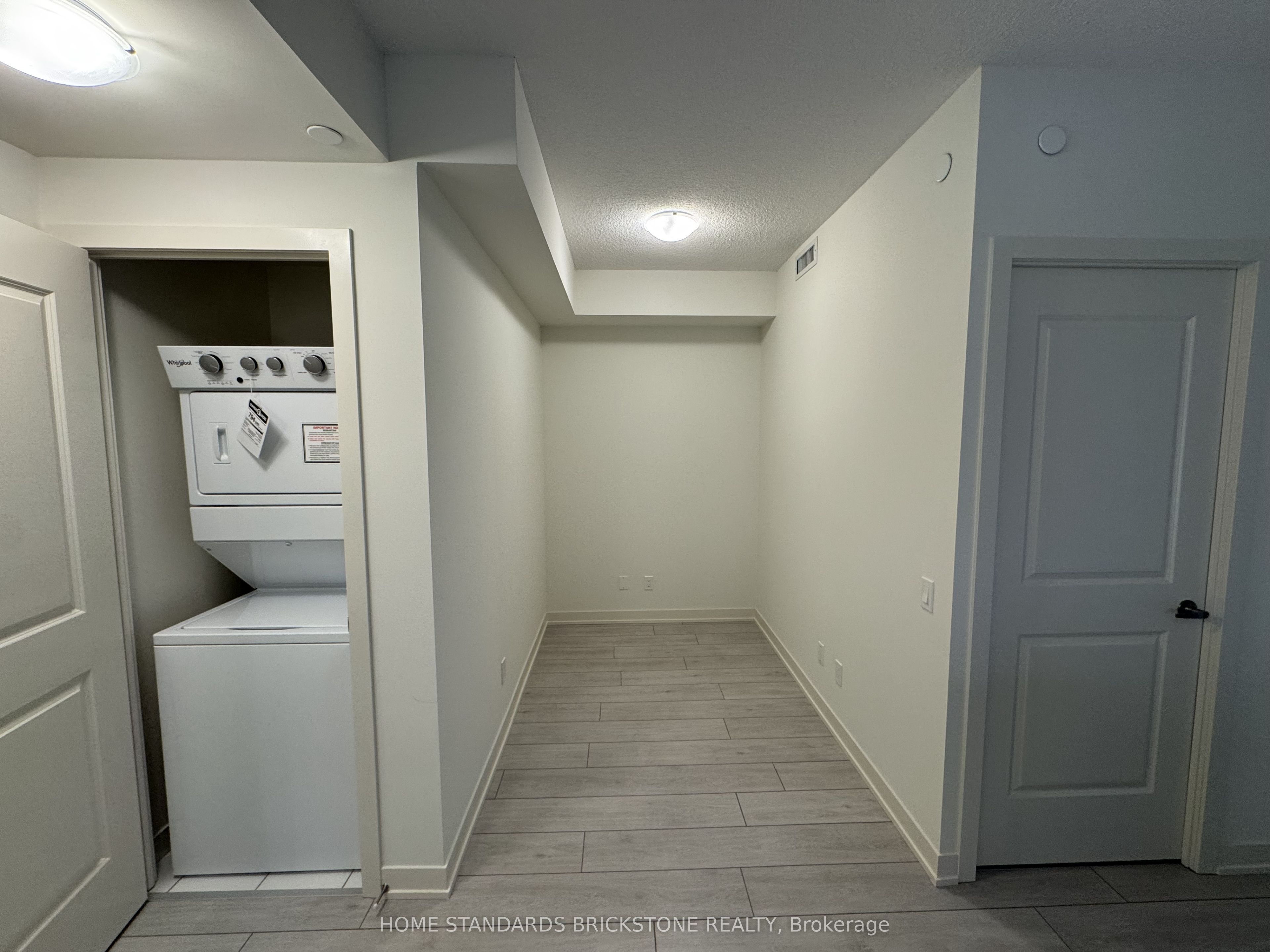 4955 Yonge Street 1709, Toronto, ON M2N 5N6 photo 5