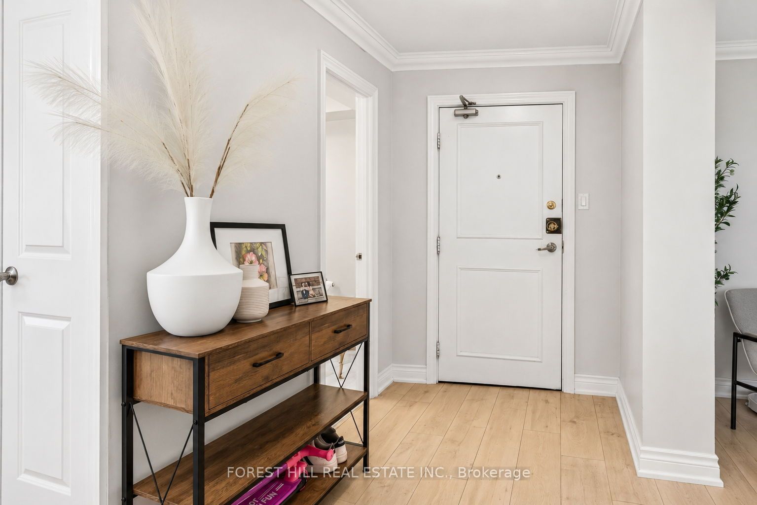 133 Torresdale Avenue 804, Toronto, ON M2R 3T2 photo 2