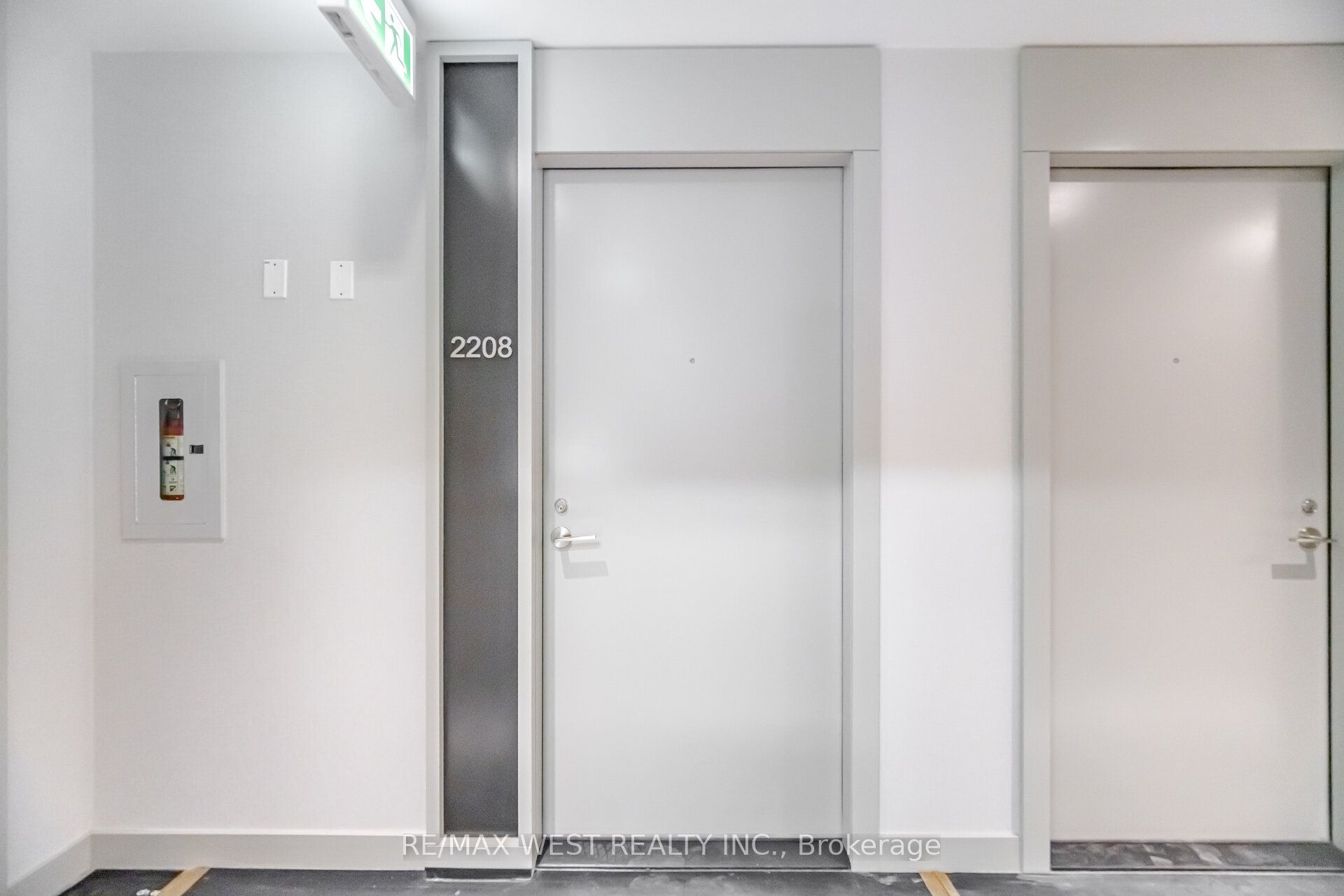 400 King Street W 2208, Toronto, ON M5V 0X8 photo 4