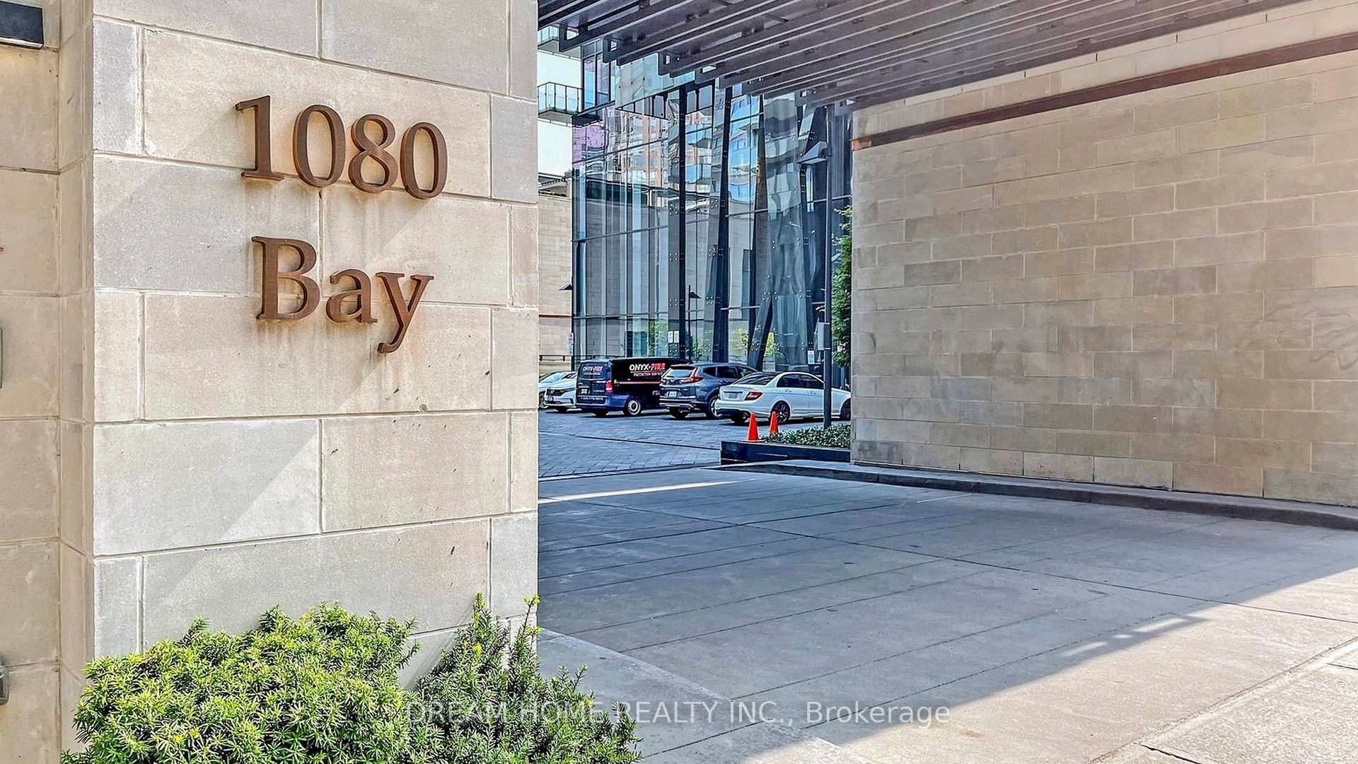 1080 Bay Street 709, Toronto, ON M5S 0A5 photo 3