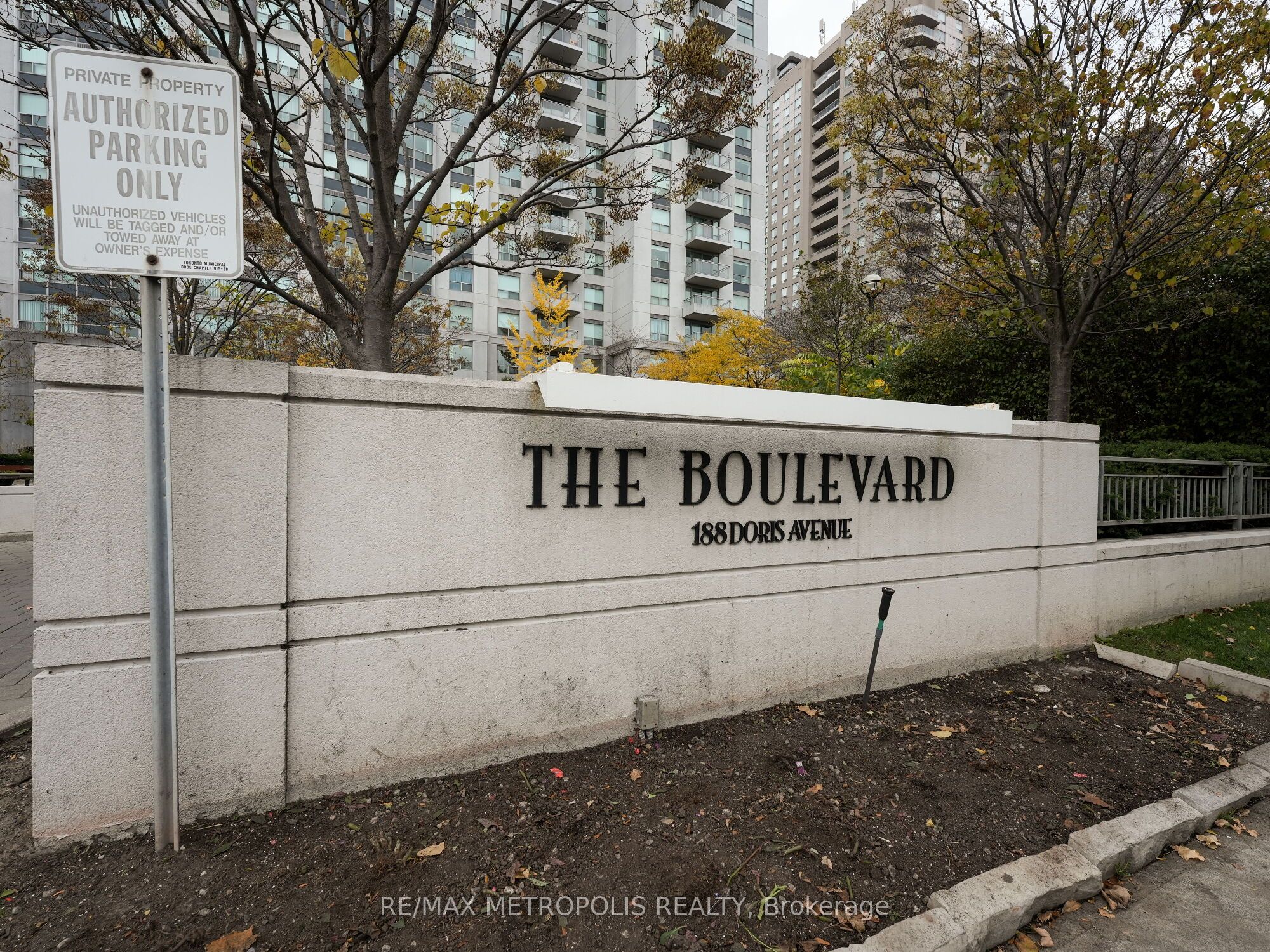 188 Doris Avenue 1205, Toronto, ON M2N 6Z5 photo 2