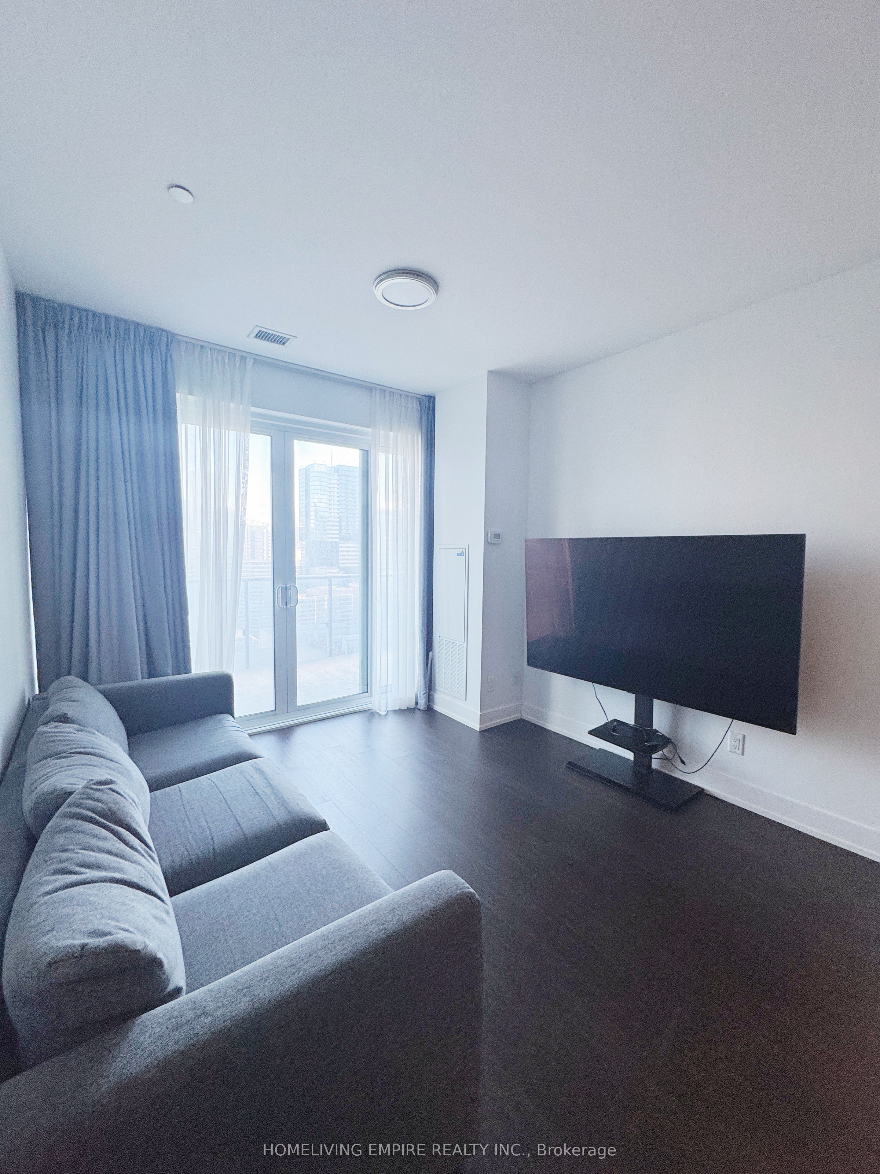 7 Grenville Street 2711, Toronto, ON M4Y 0W9